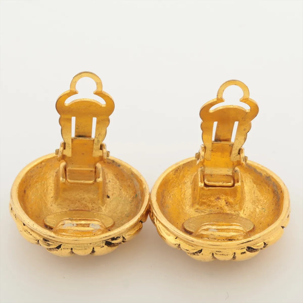 Cocomark Matelasse 25 (1990) Earrings (for both ears) GP Gold — view 4
