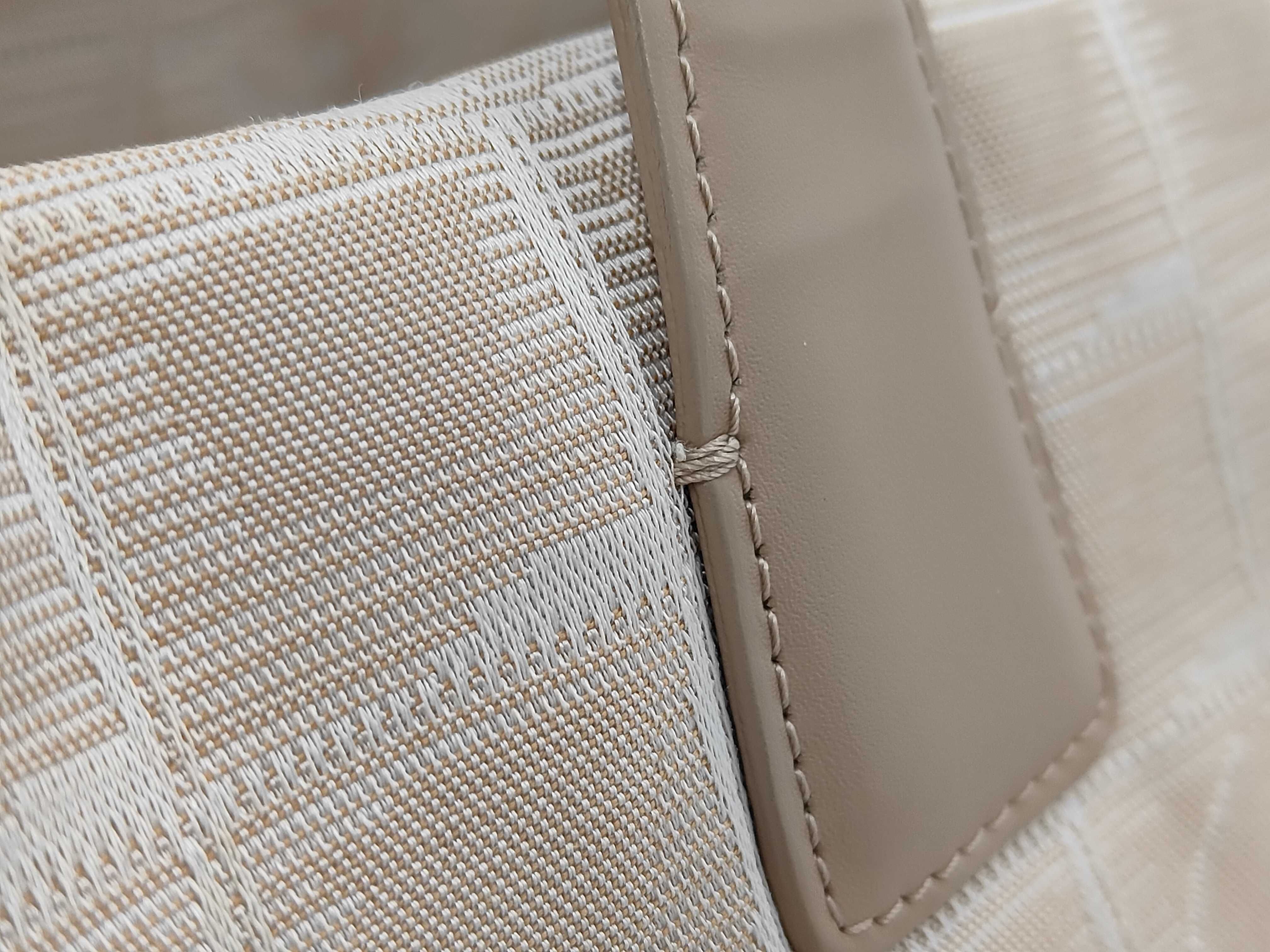 New Travel Line Tote Handbag — view 3