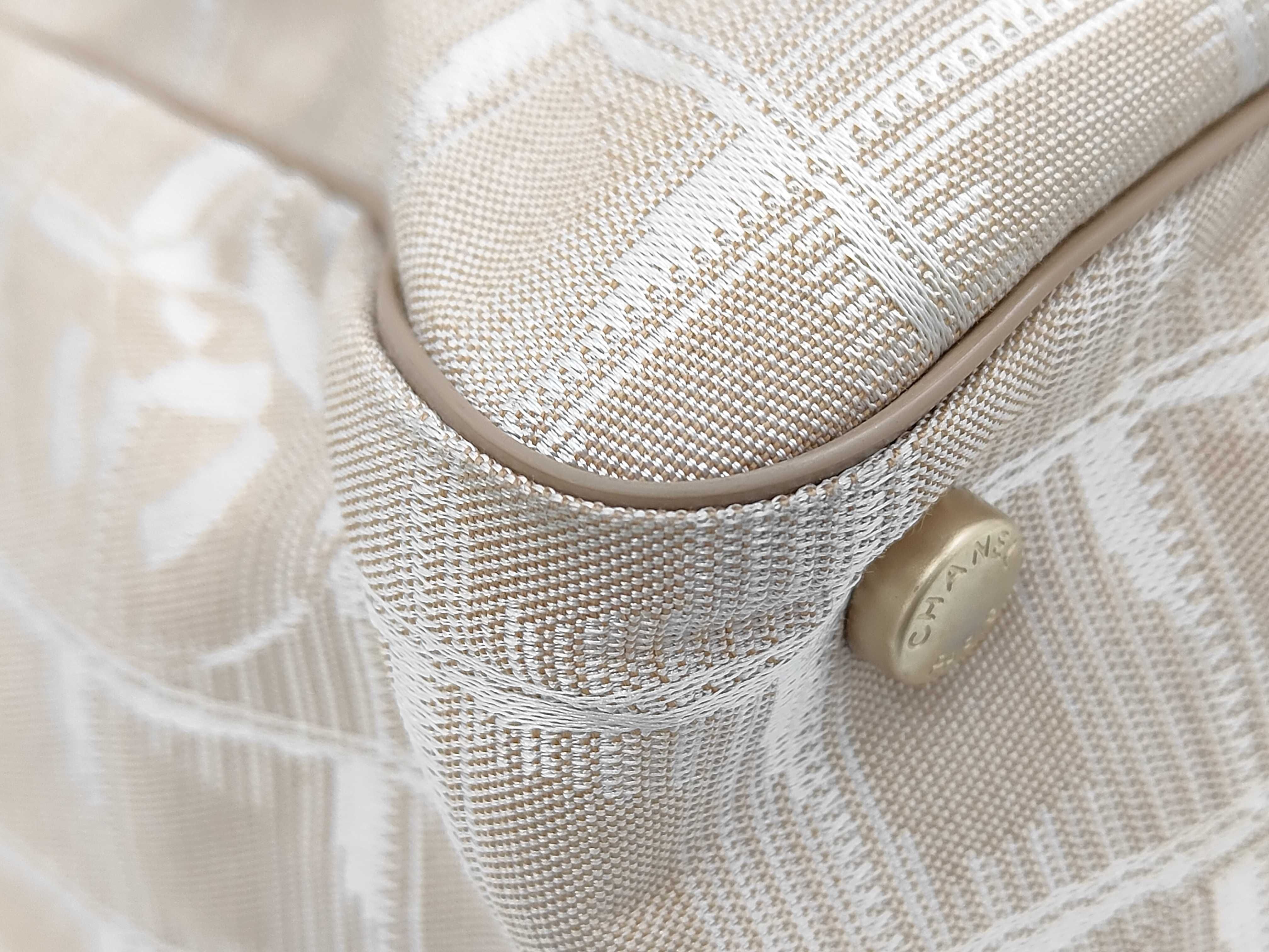 New Travel Line Tote Handbag — view 6