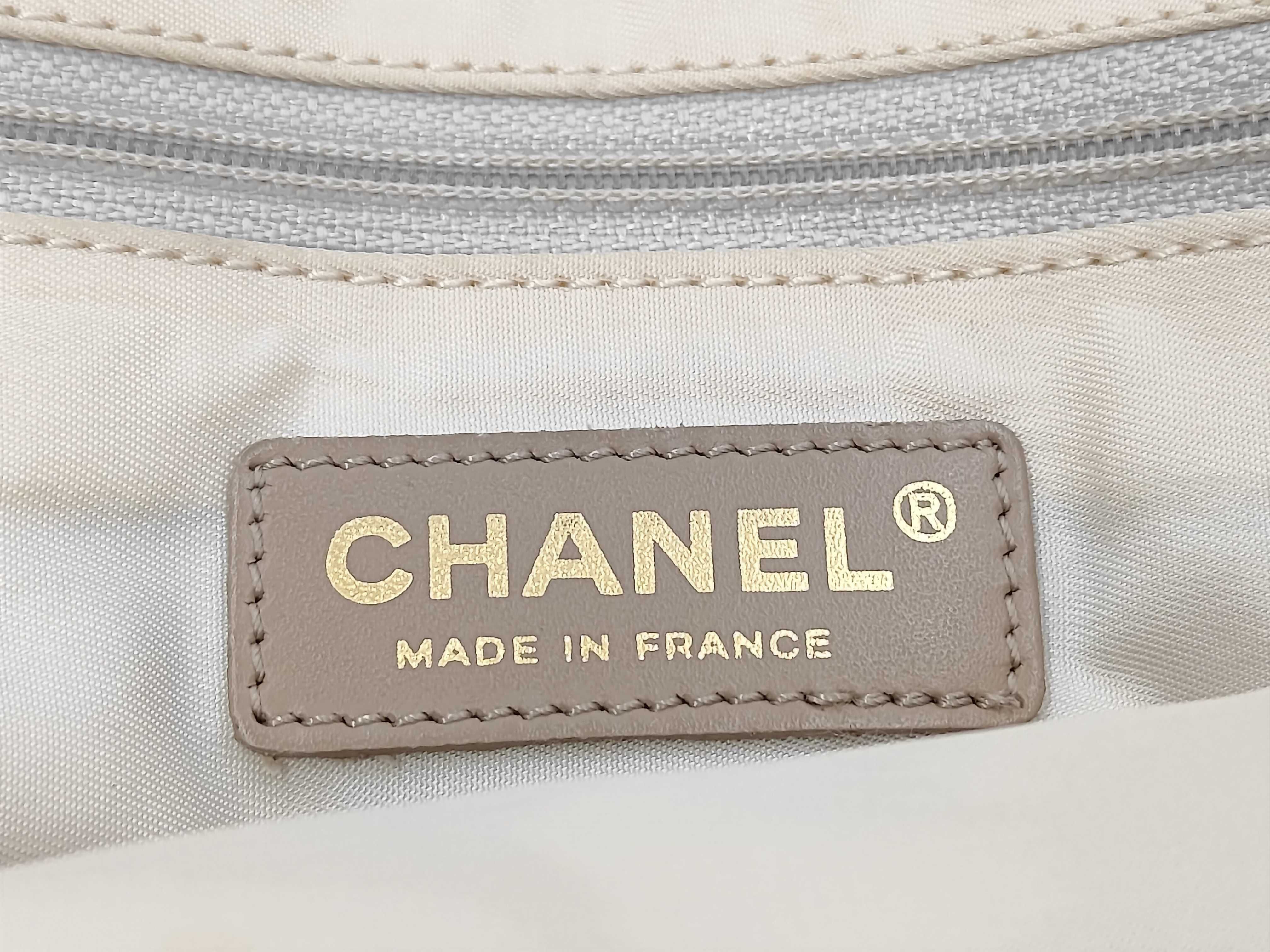 New Travel Line Tote Handbag — view 9