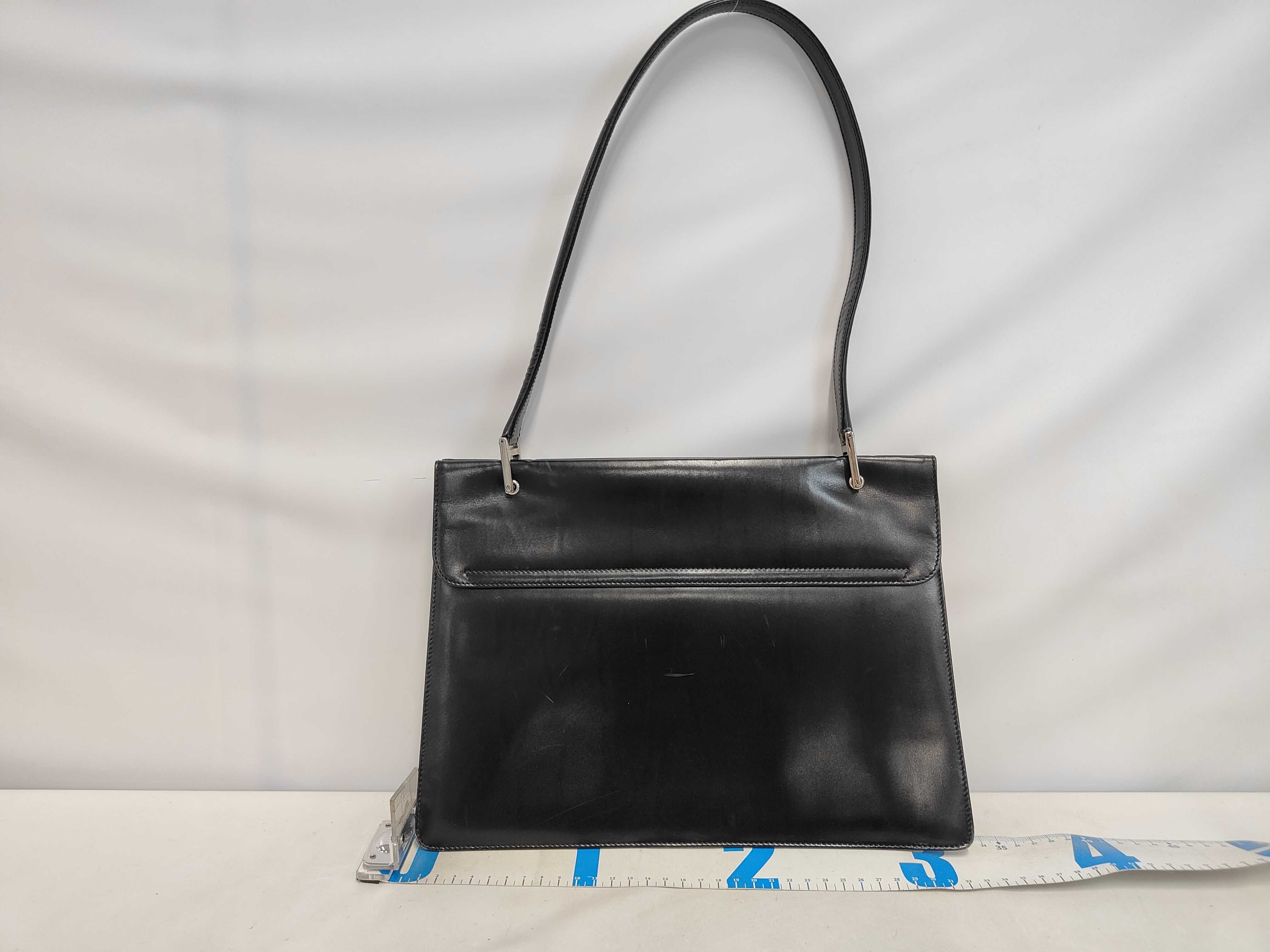 handbag — view 2