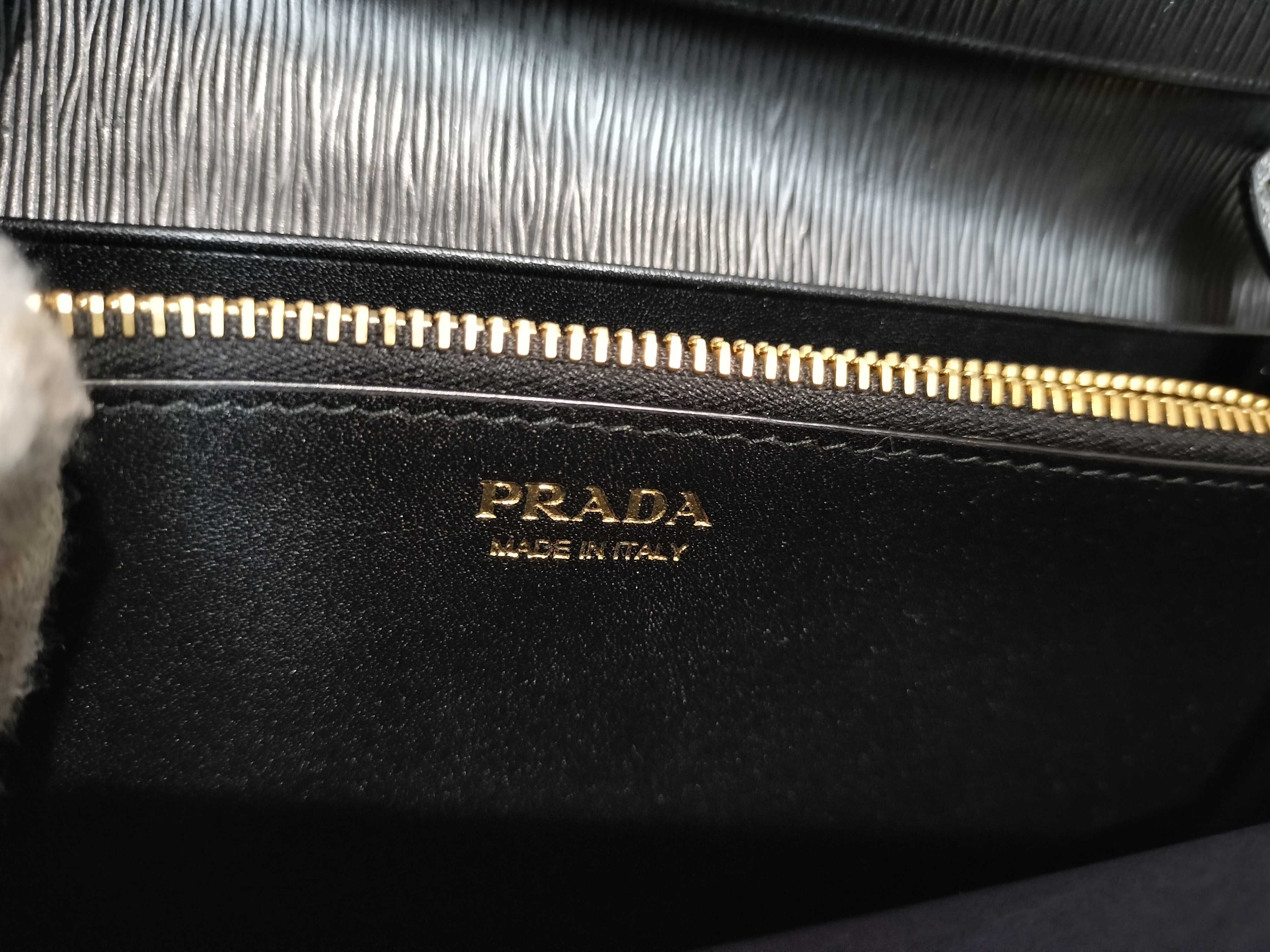 wallet — view 8