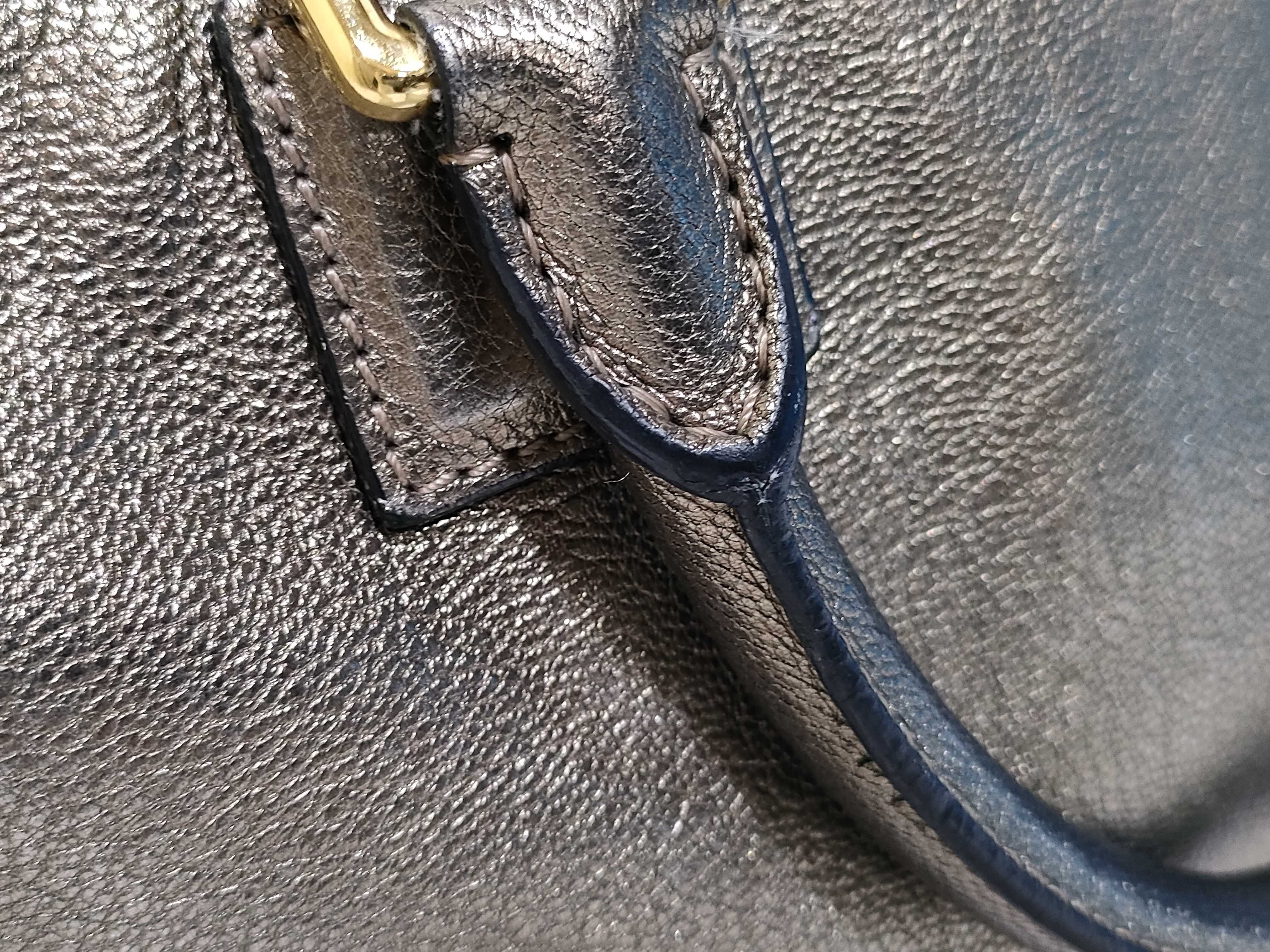 Amazona 28 Leather Handbag, Gold — view 14