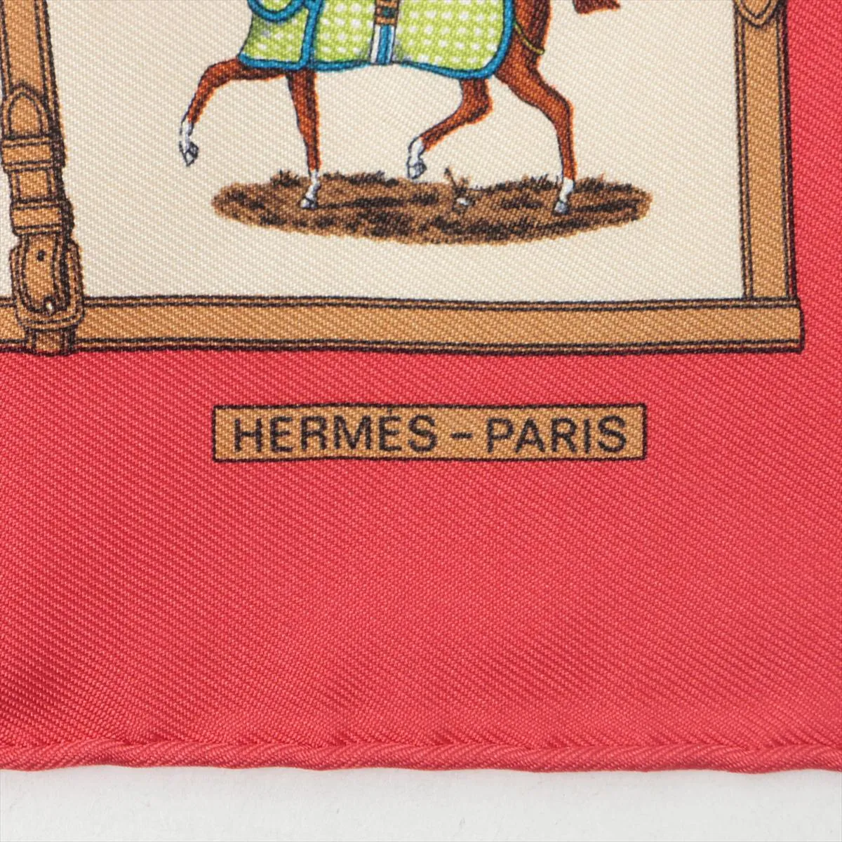 Carre 45 Couvertures et Tenues de Jour Horsewear Scarf Silk Red — view 6