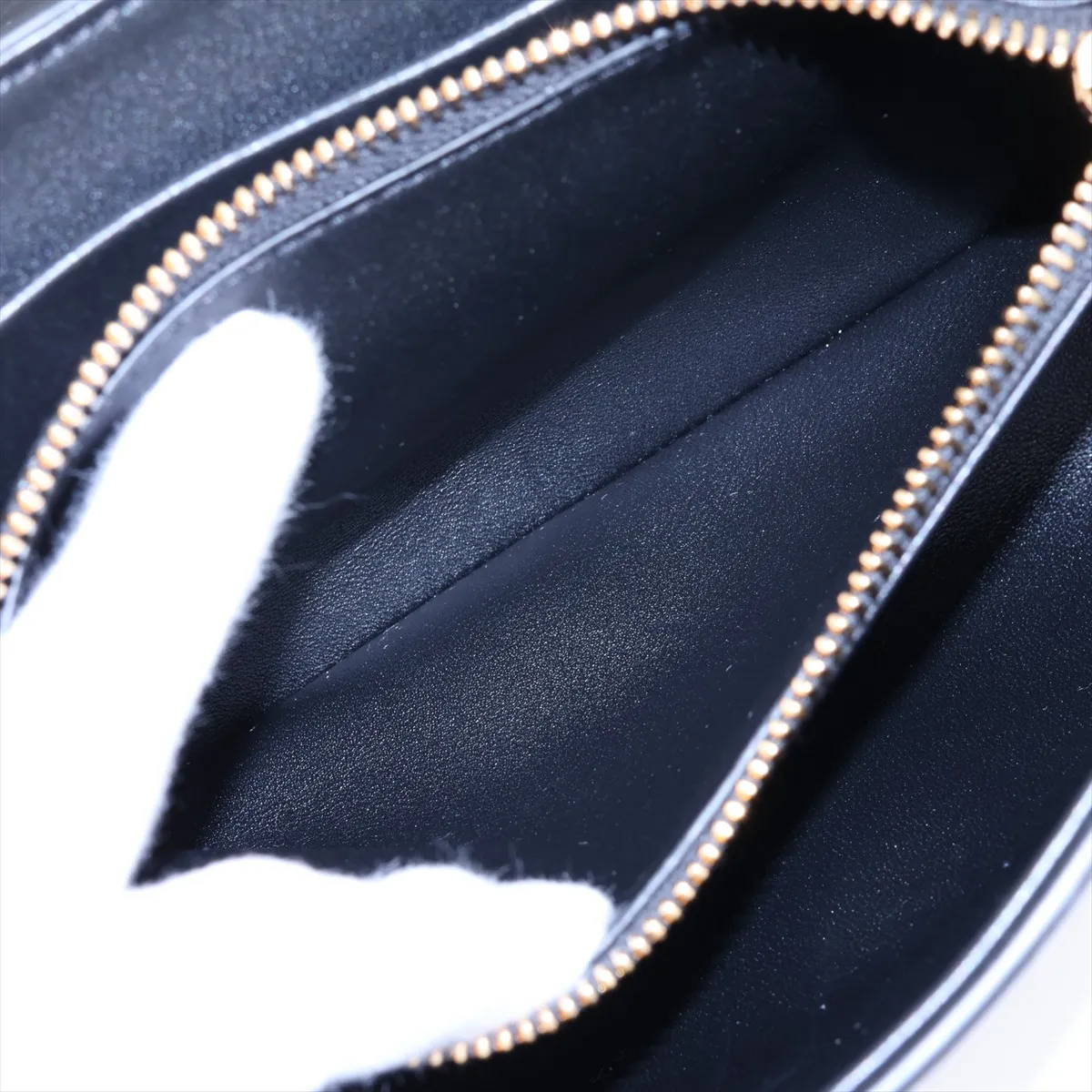 Triomphe Victoire Leather Chain Shoulder Bag, Black — view 9