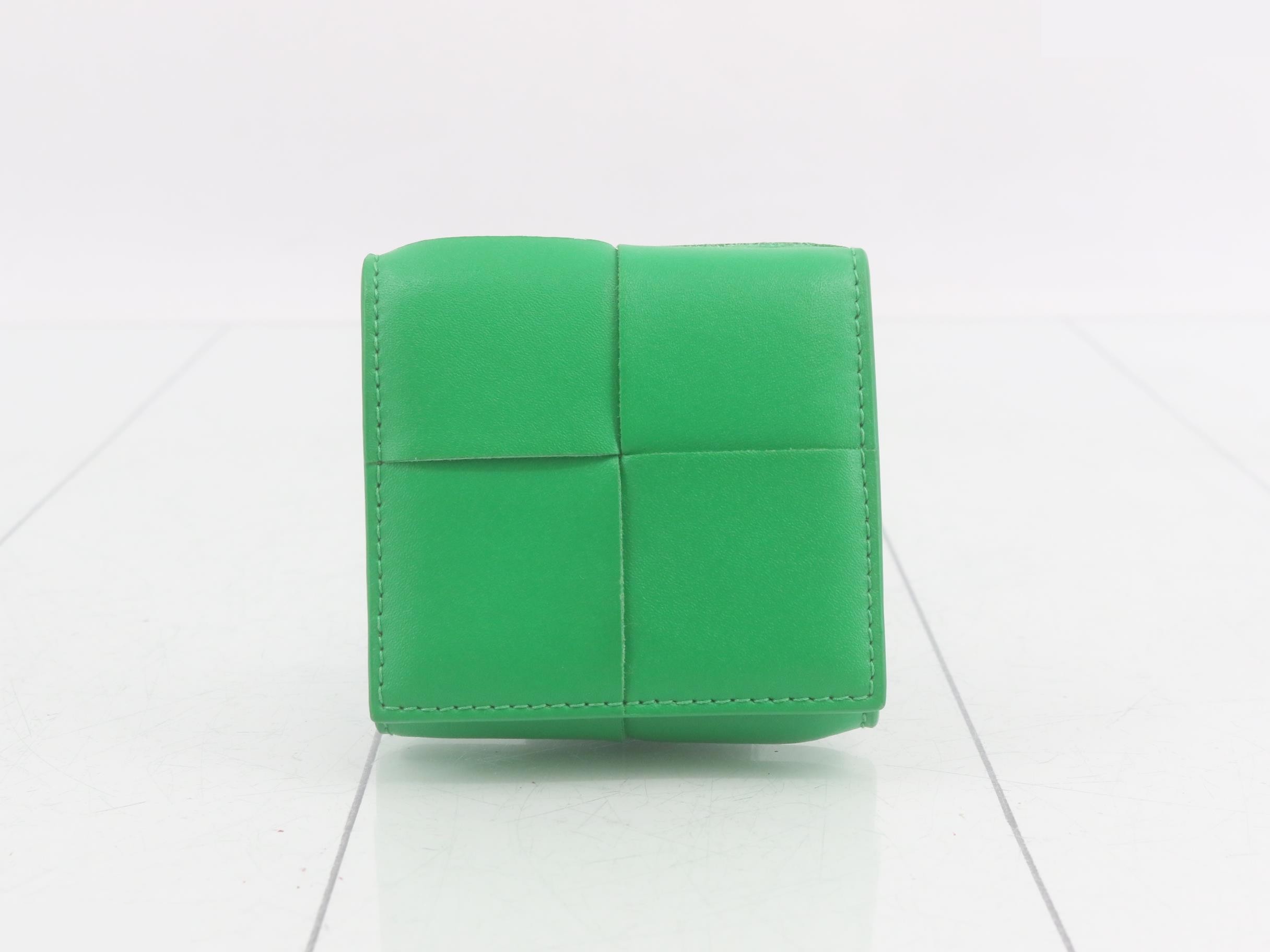 Cassette coin case, green, box, storage bag
