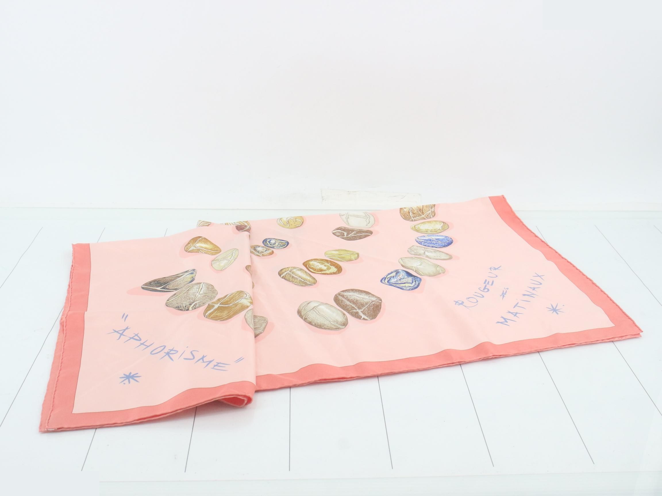 Scarf, Carre, 90cm, with box — view 3