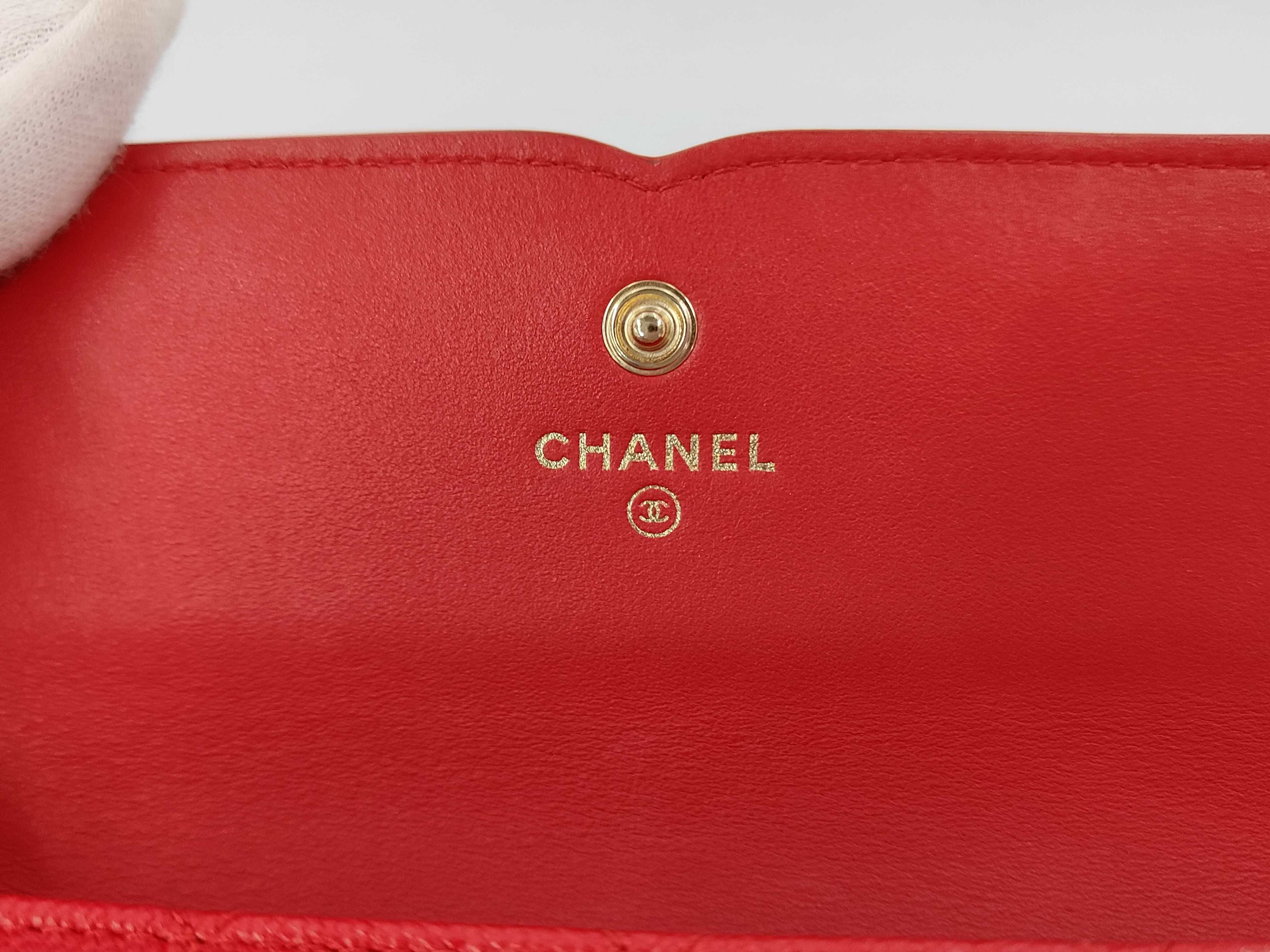 CC Filigree Wallet, Caviar Leather, Red — view 11