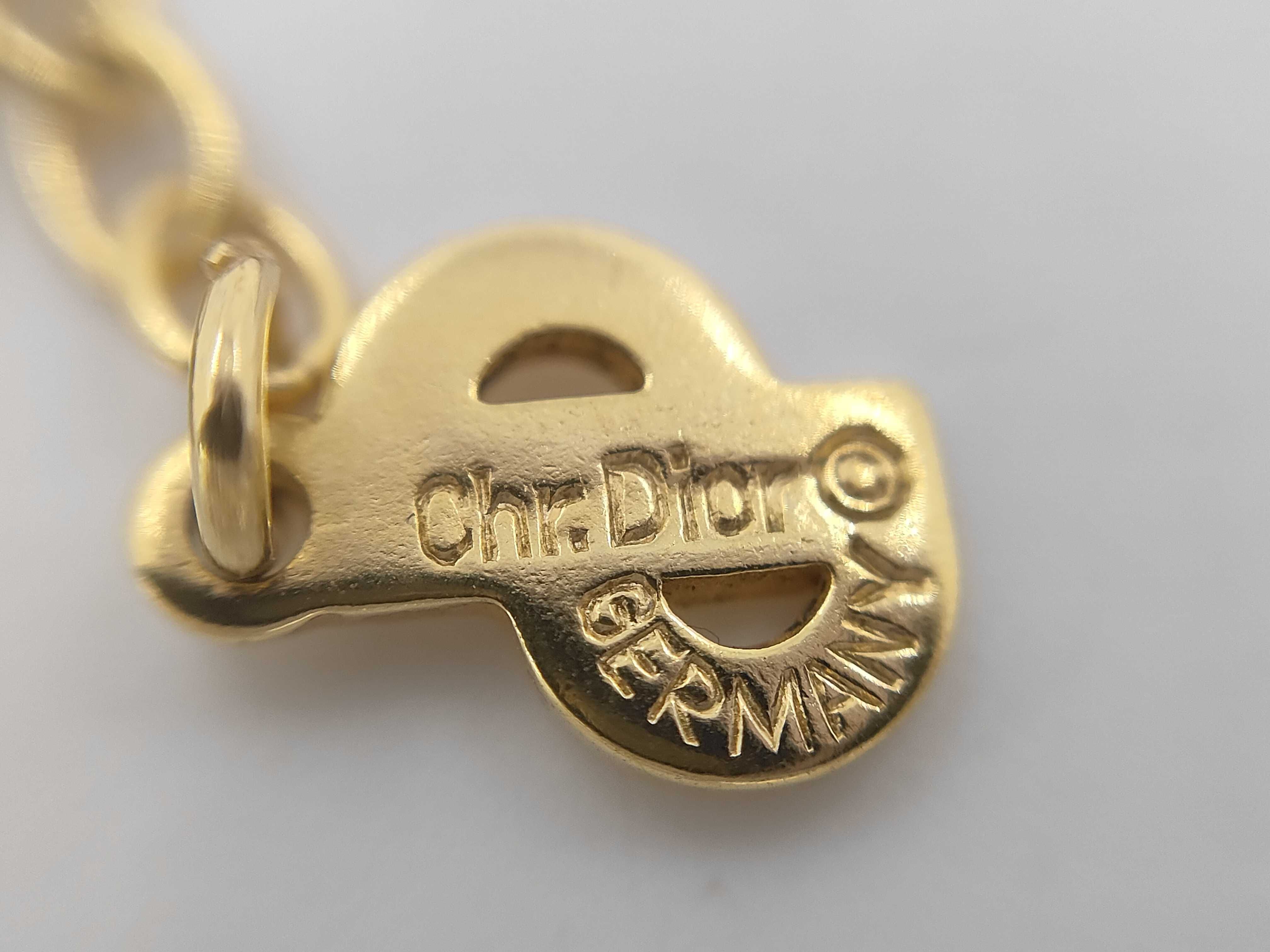 necklace — view 4