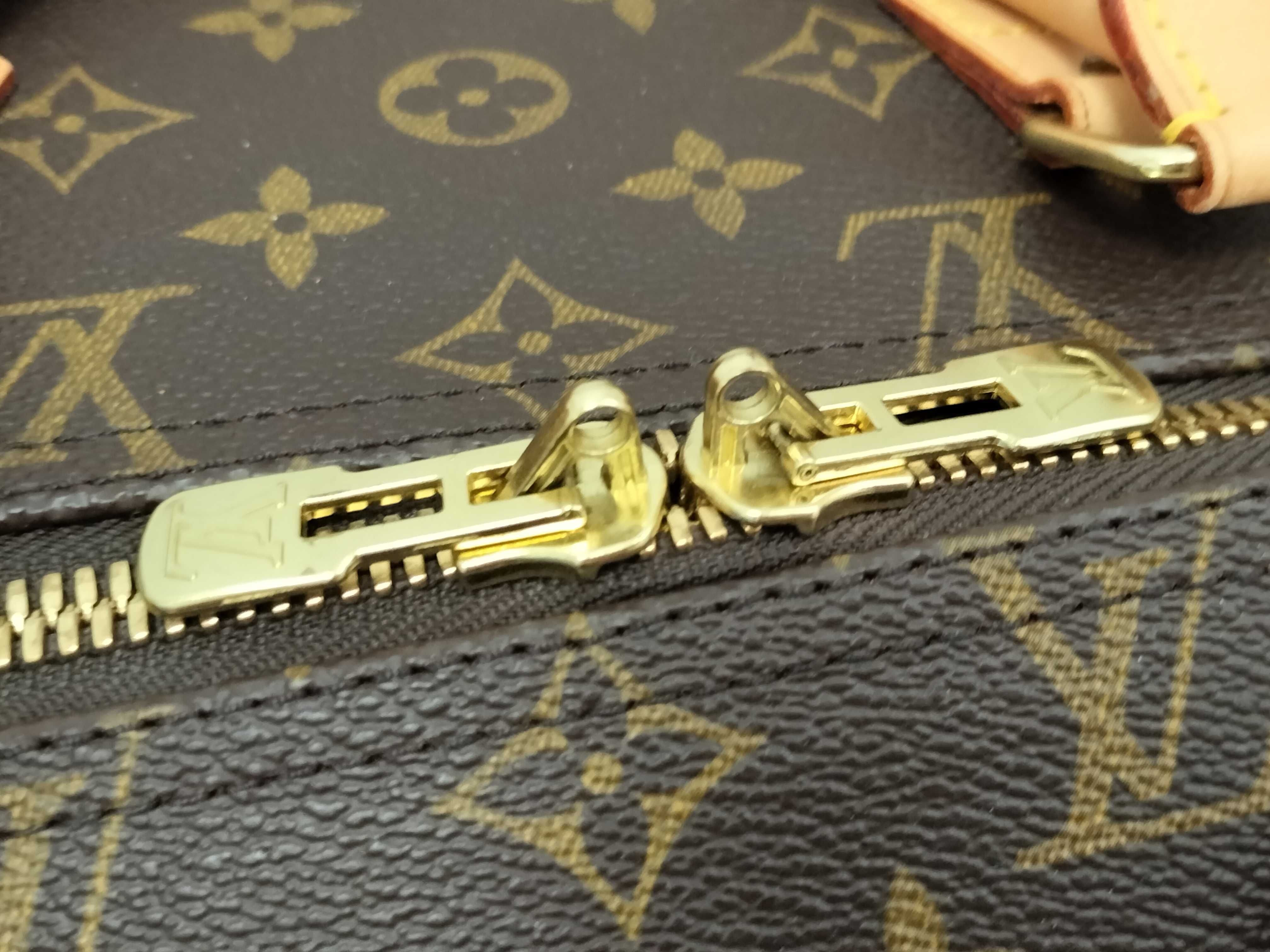 Monogram Cruiser Bag 40 2001 Bag — view 13