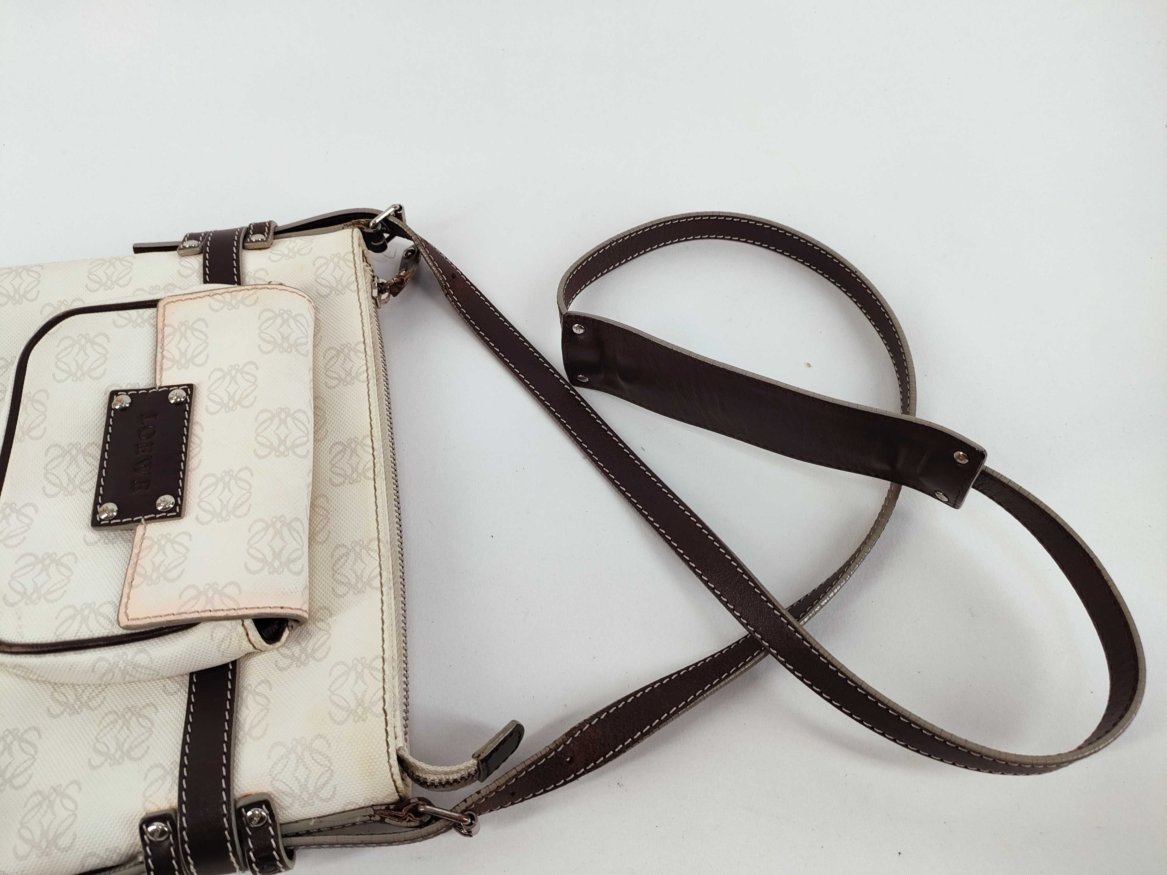 Repeat Anagram Shoulder Bag Leather Shoulder Bag — view 3