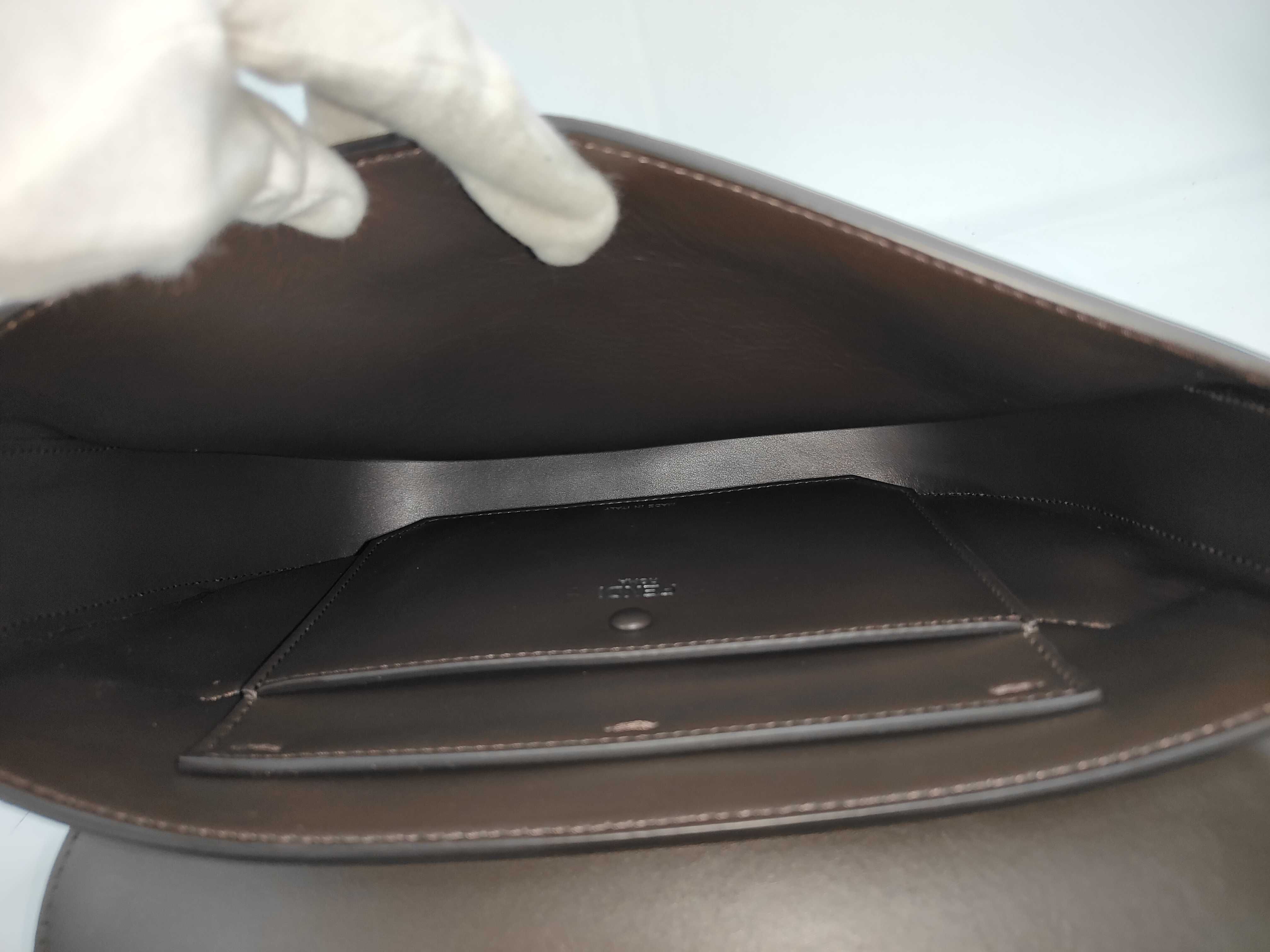 Chiode Shoulder Bag — view 9