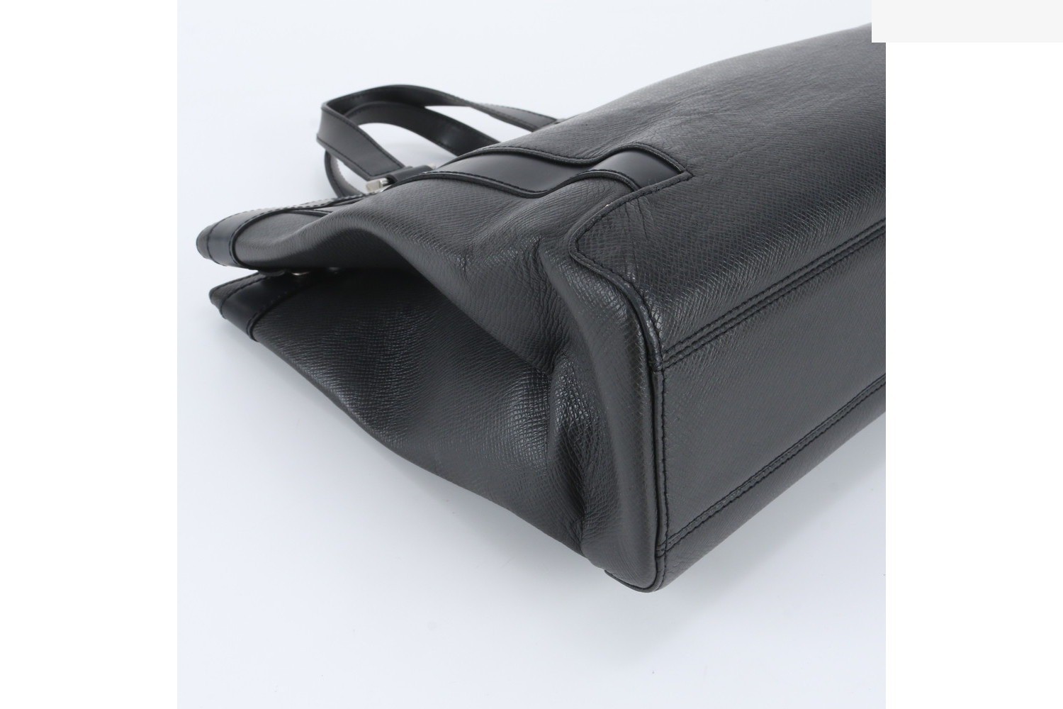 Taiga Kasbek PM M31022 Leather Tote Bag Business — view 6