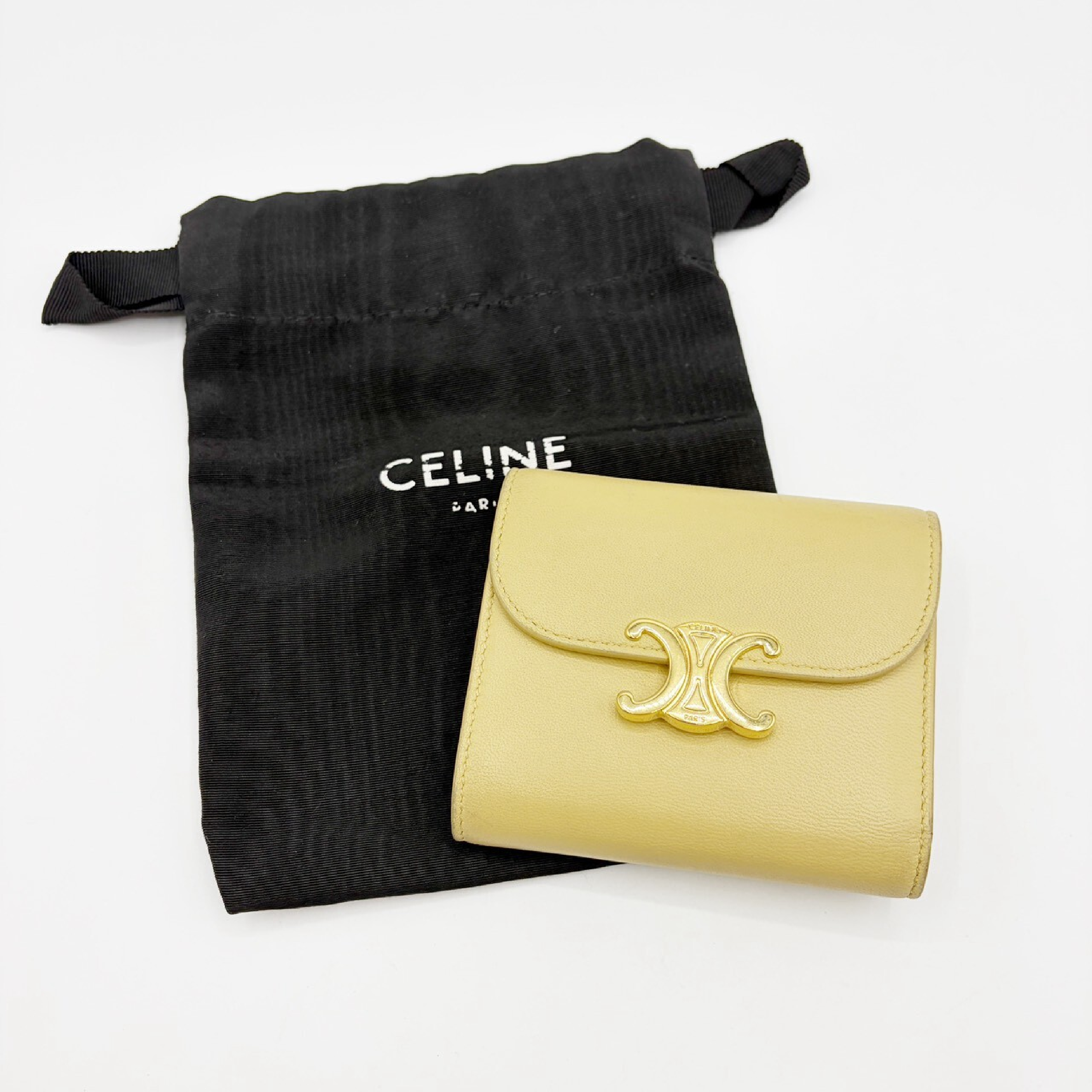 Triomphe Small Wallet, Yellow