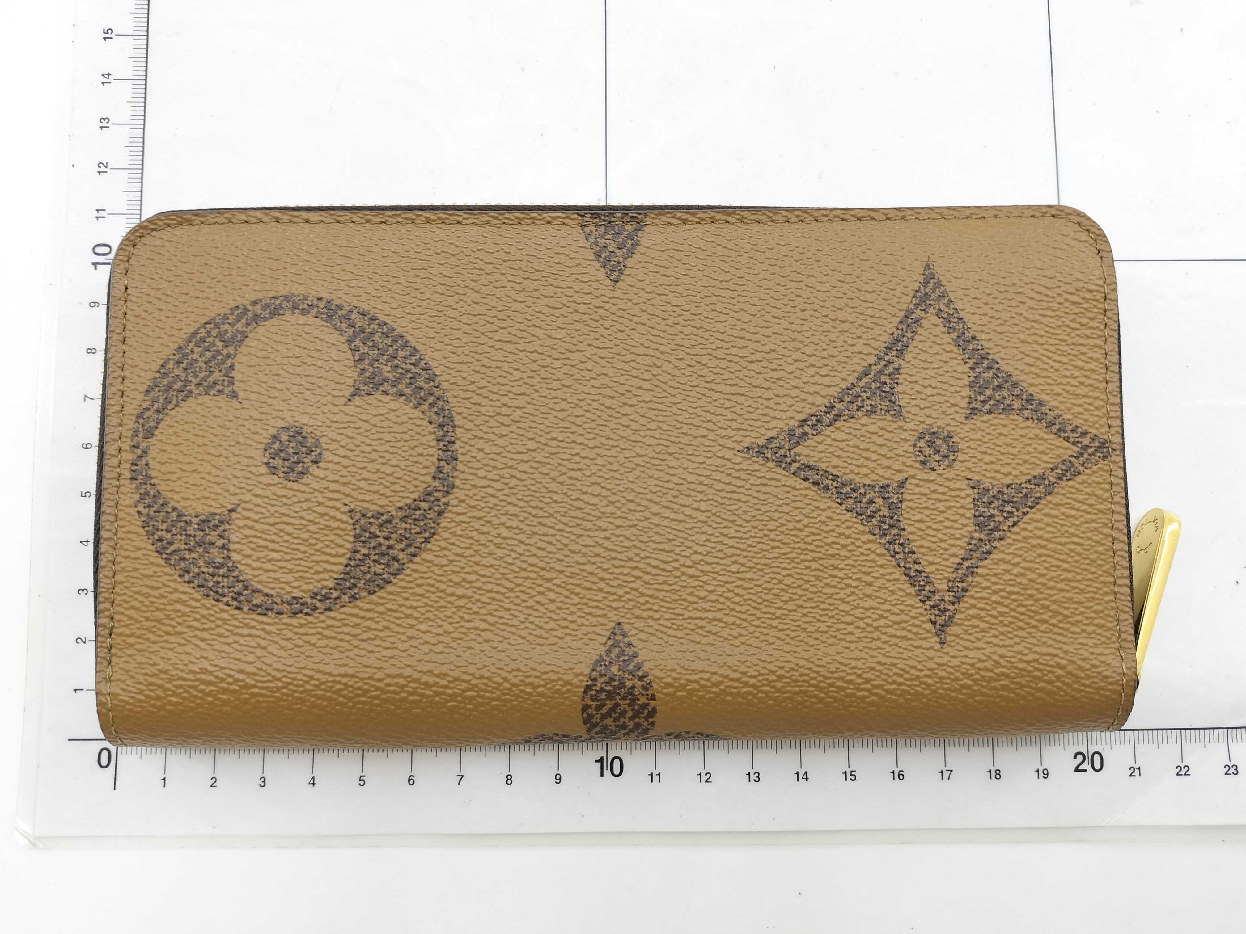 Monogram Giant Reverse Zippy Wallet — view 2
