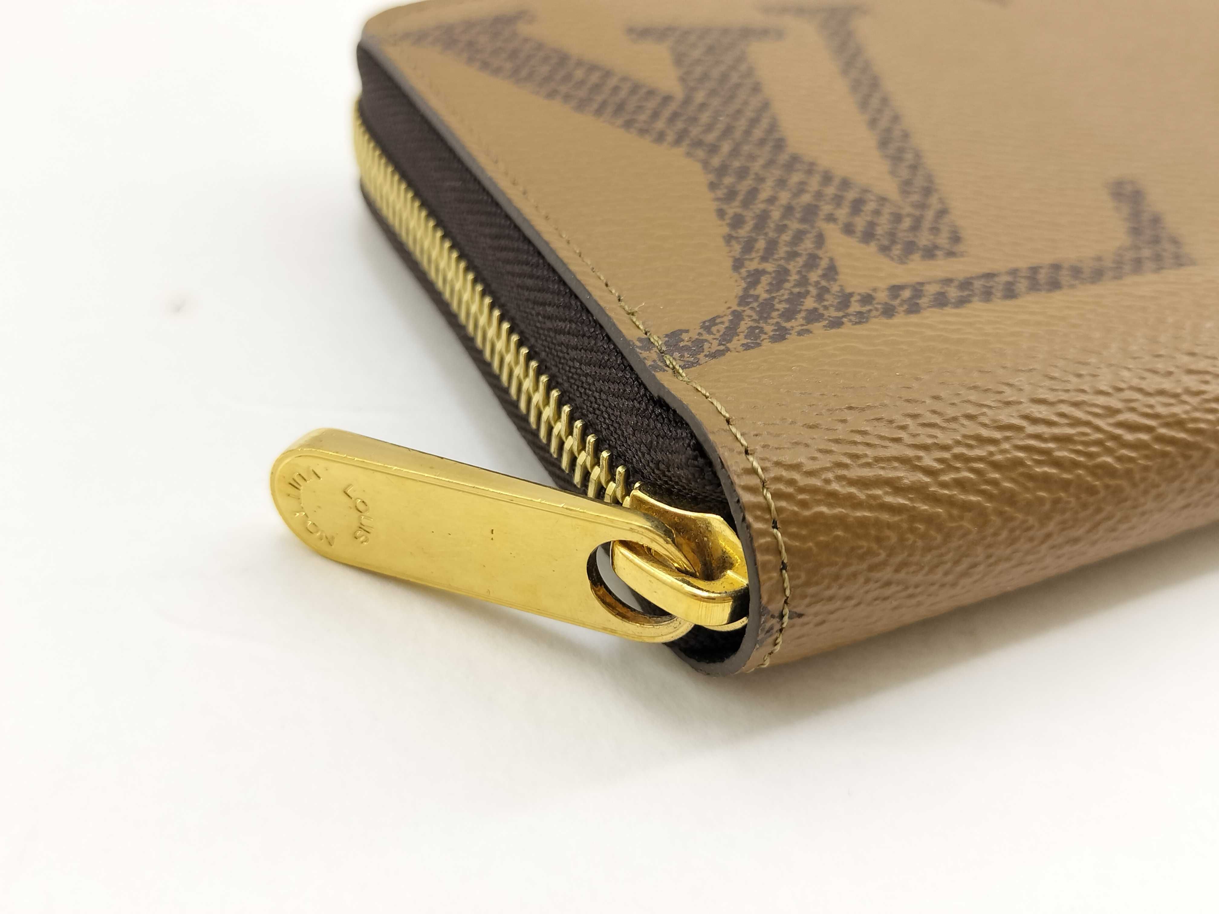 Monogram Giant Reverse Zippy Wallet — view 6
