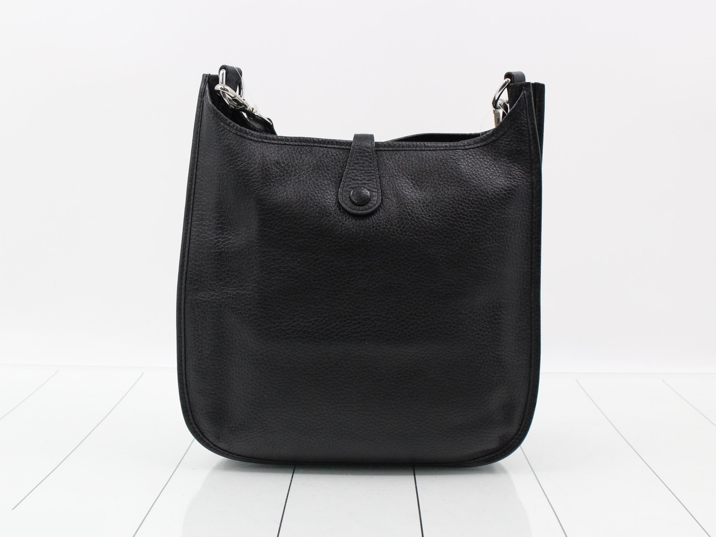 handbag — view 2