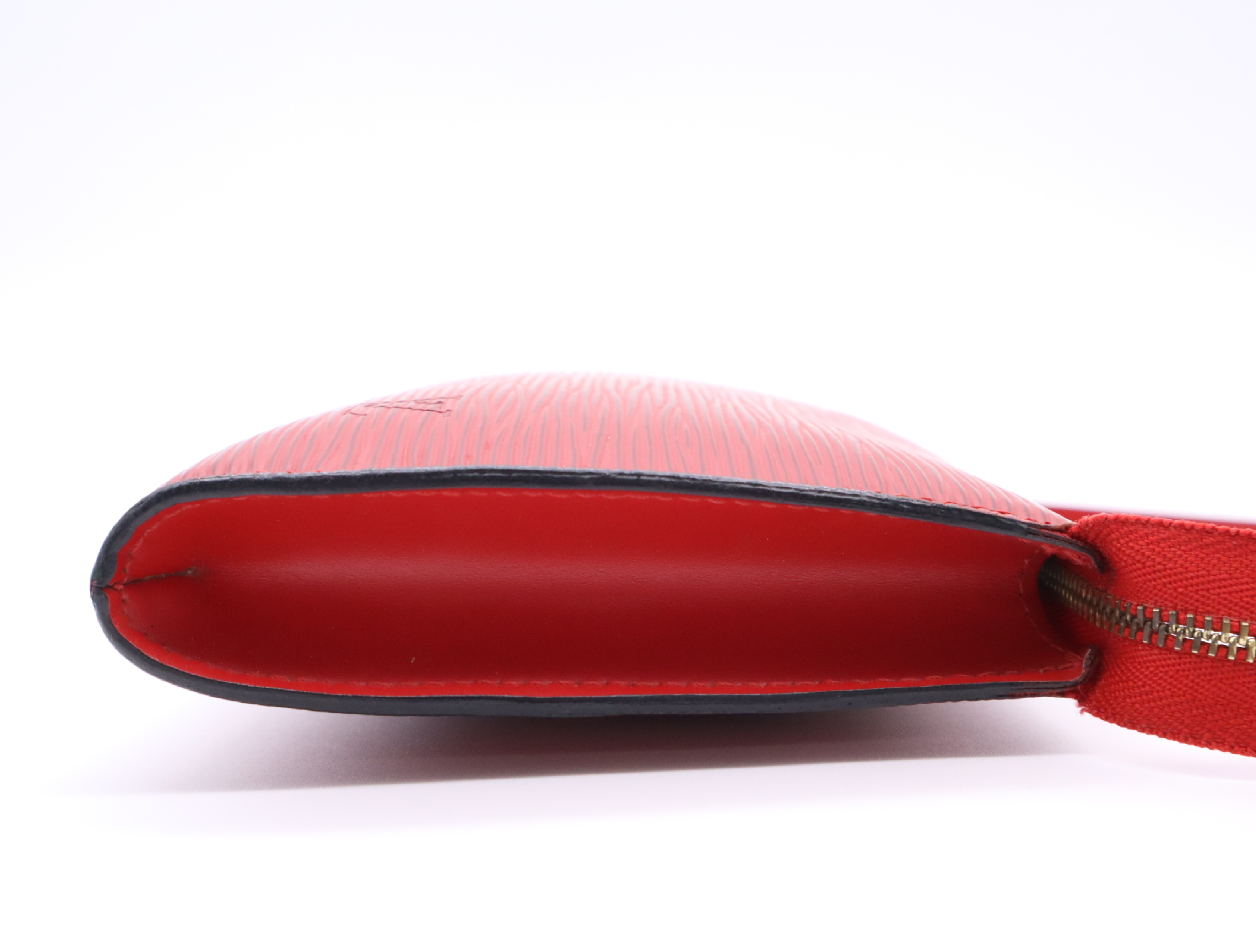 M52947 Epi Pochette Accessoires Castilian Red Pouch — view 5
