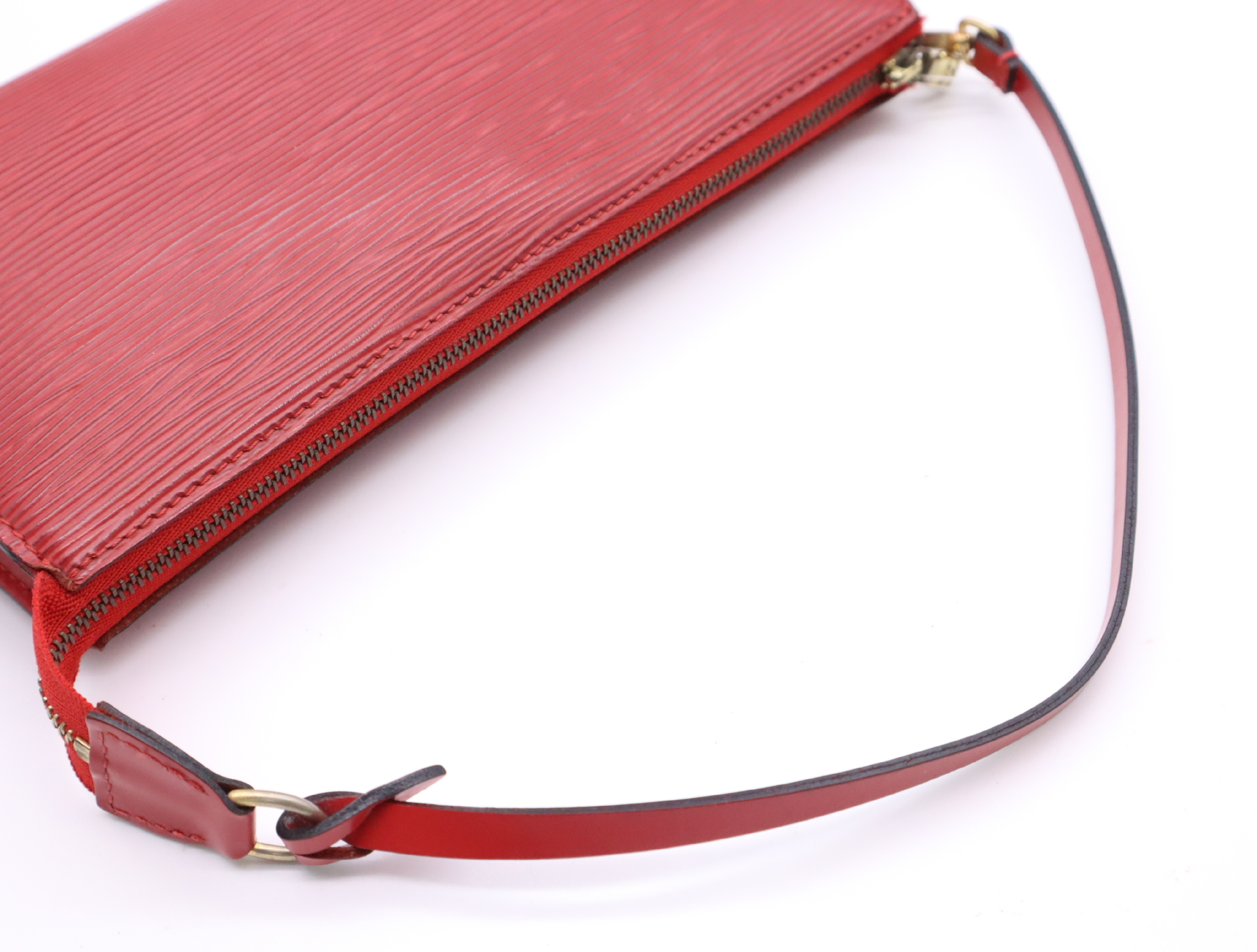 M52947 Epi Pochette Accessoires Castilian Red Pouch — view 10