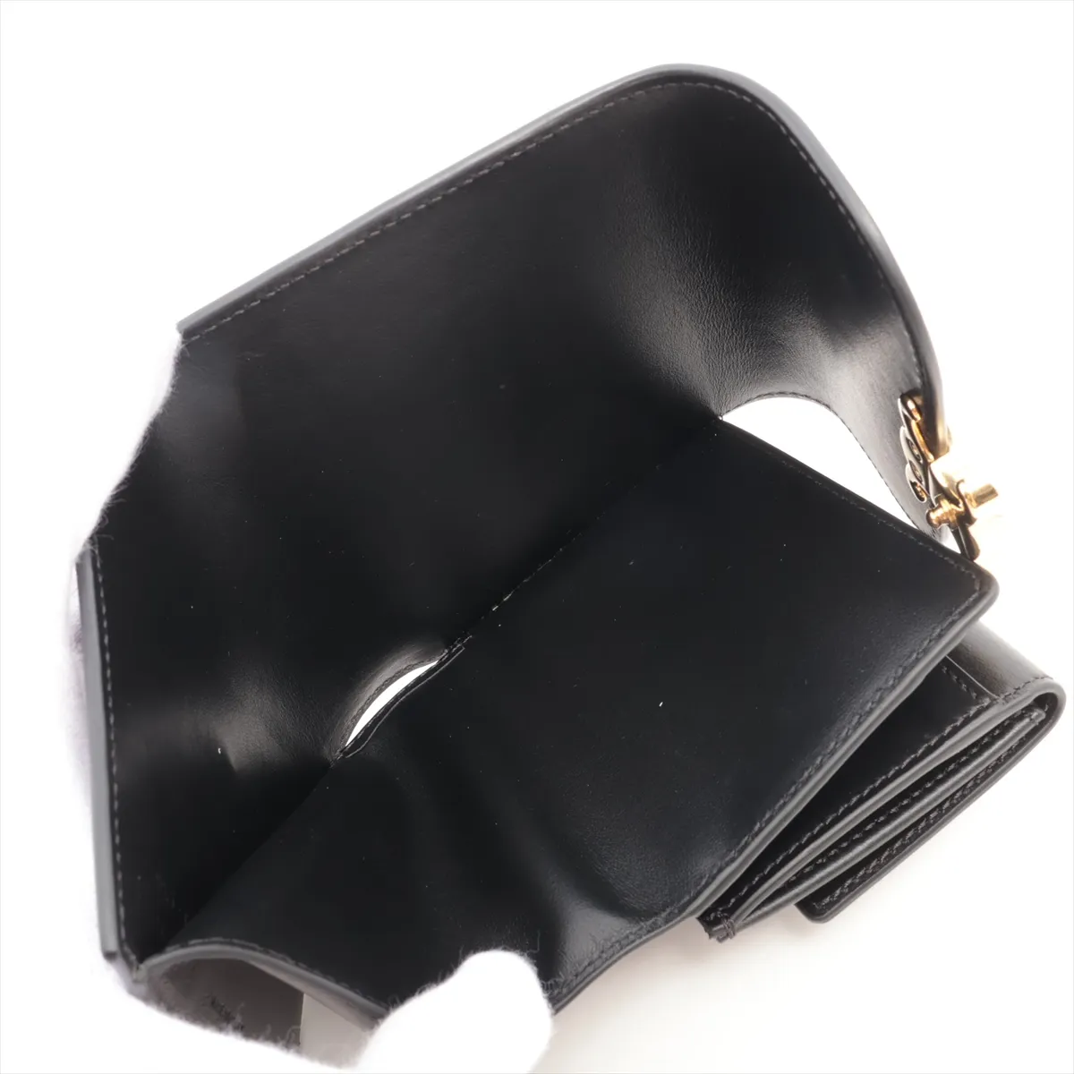 Triomphe Small Flap Wallet Leather Compact Wallet Black — view 7