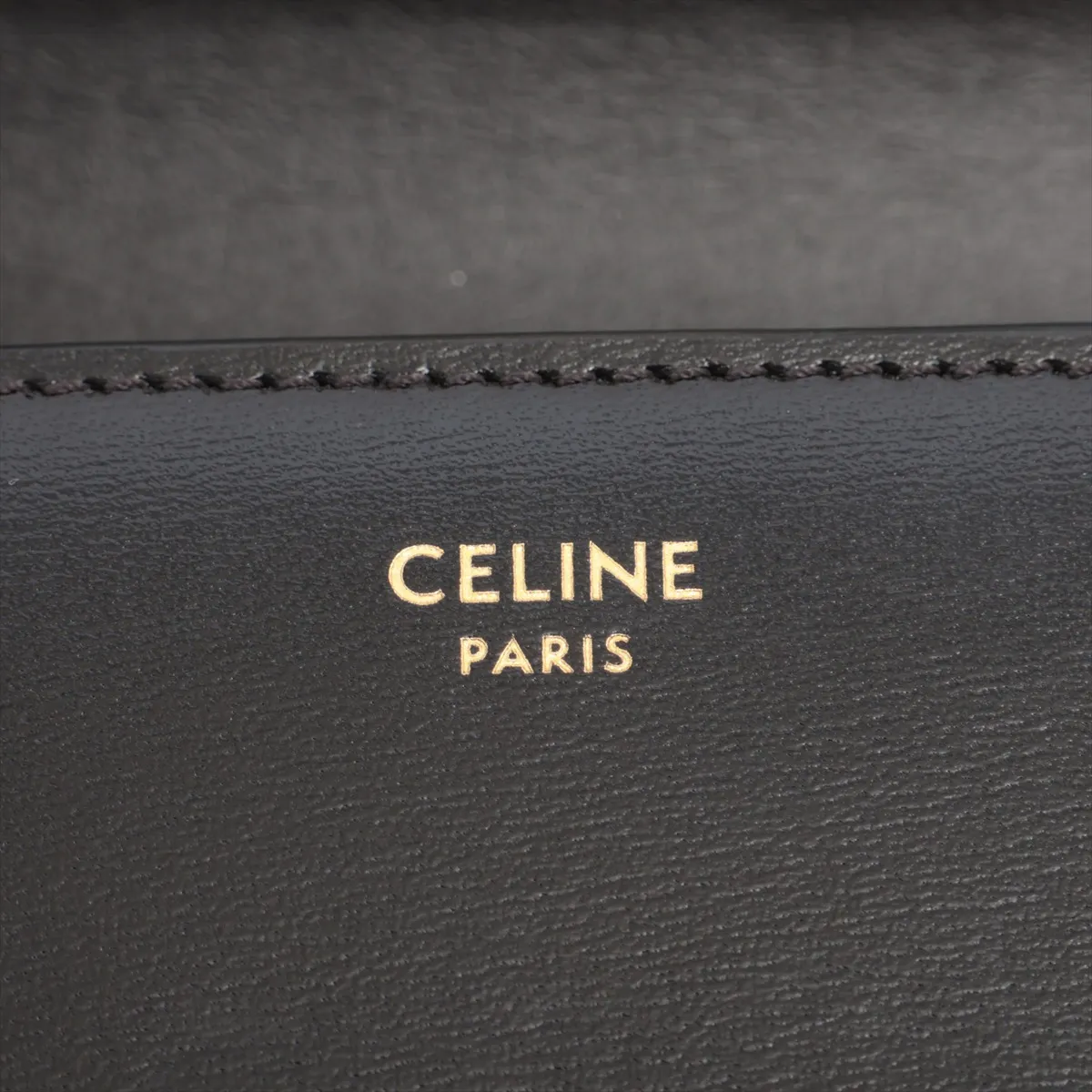 Triomphe Small Flap Wallet Leather Compact Wallet Black — view 9