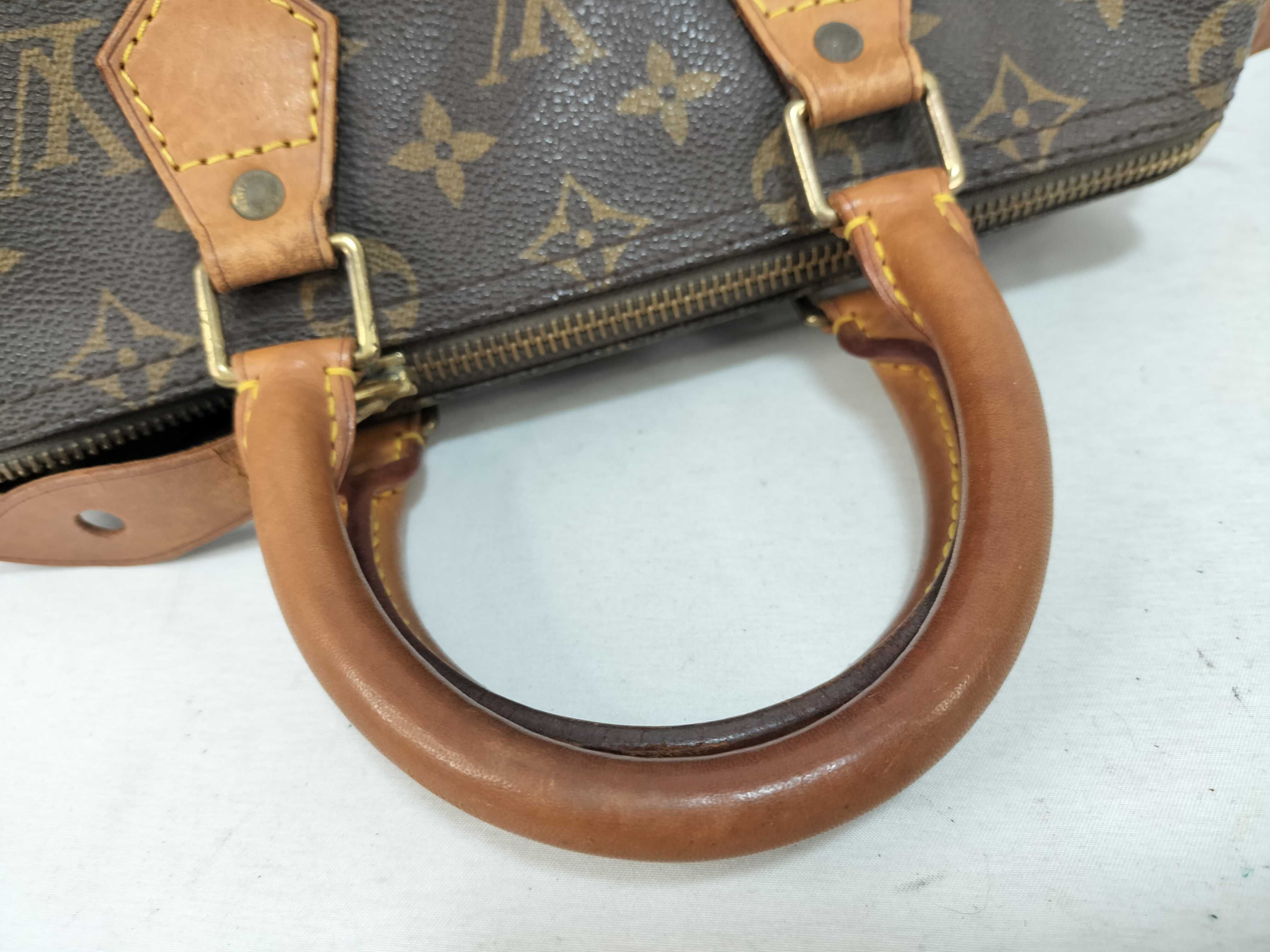 Monogram Louis Vuitton Speedy 25 Monogram Handbag Mini Boston Handbag — view 3