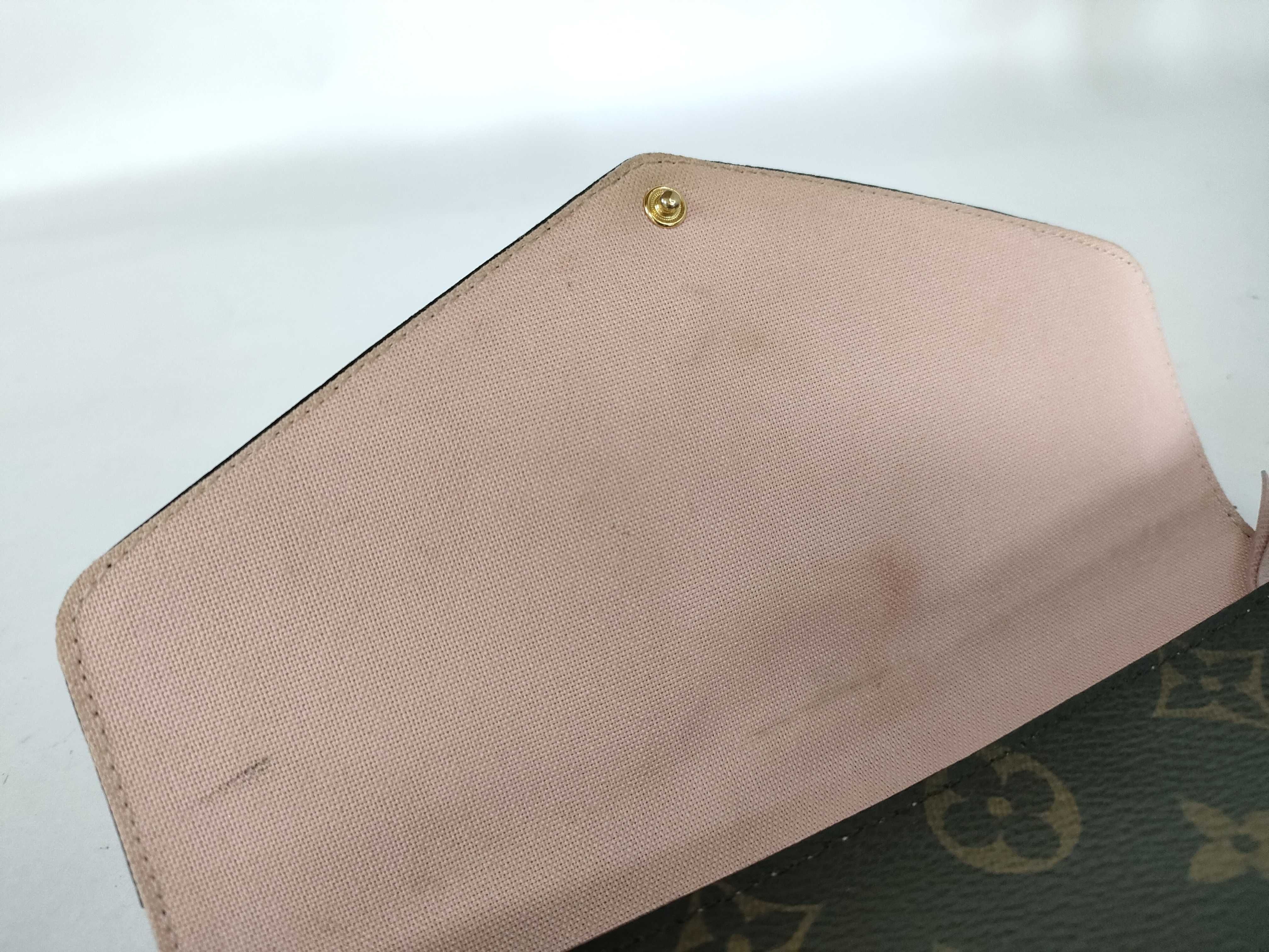 Monogram Louis Vuitton Chain Shoulder Bag — view 7