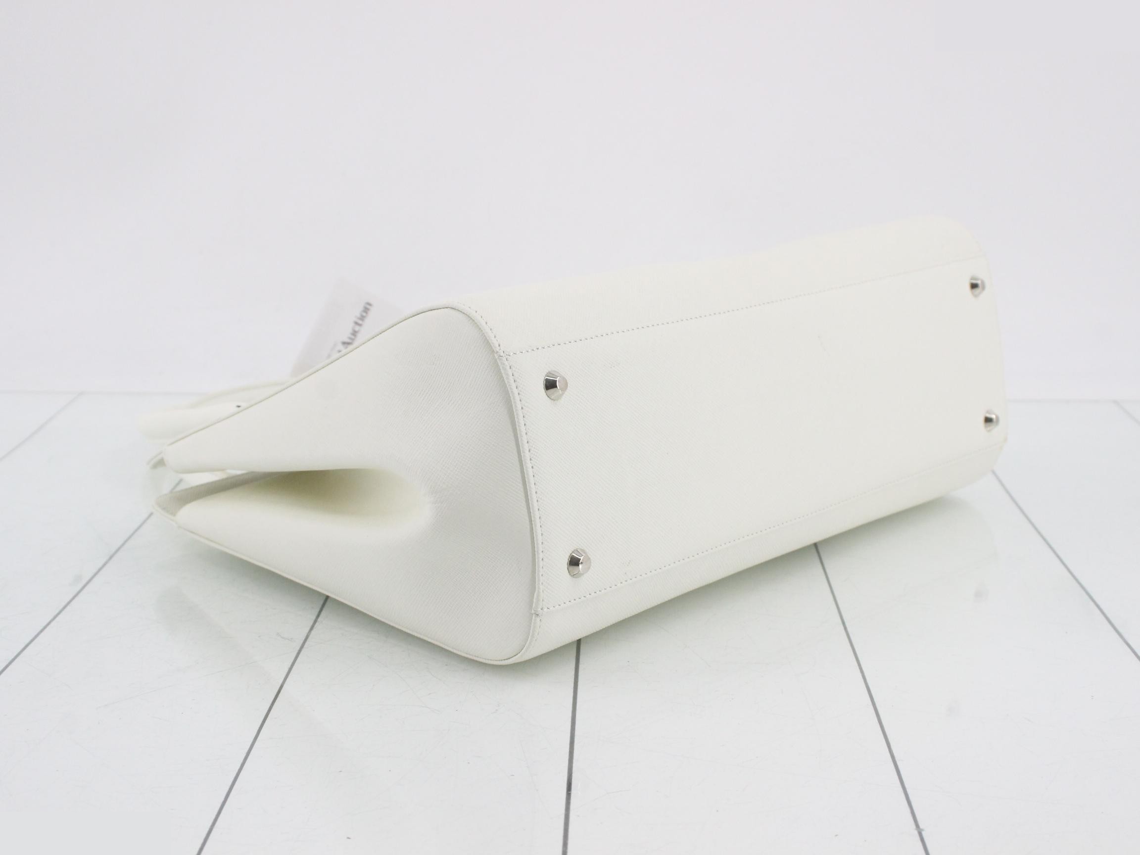 handbag — view 5