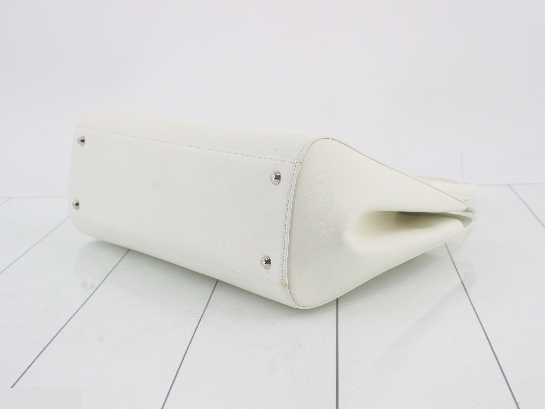 handbag — view 6