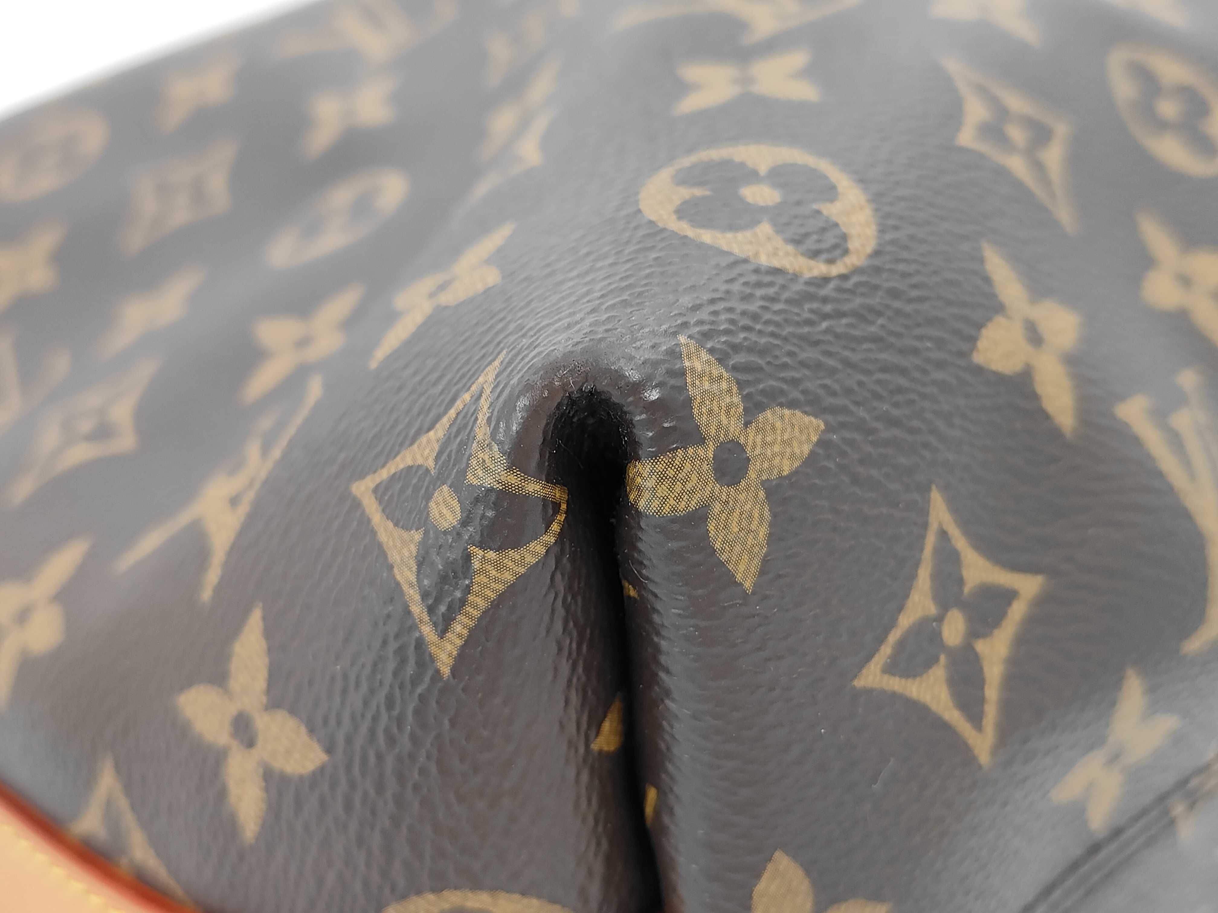 Monogram Vagabond GM Hobo Shoulder Bag — view 4