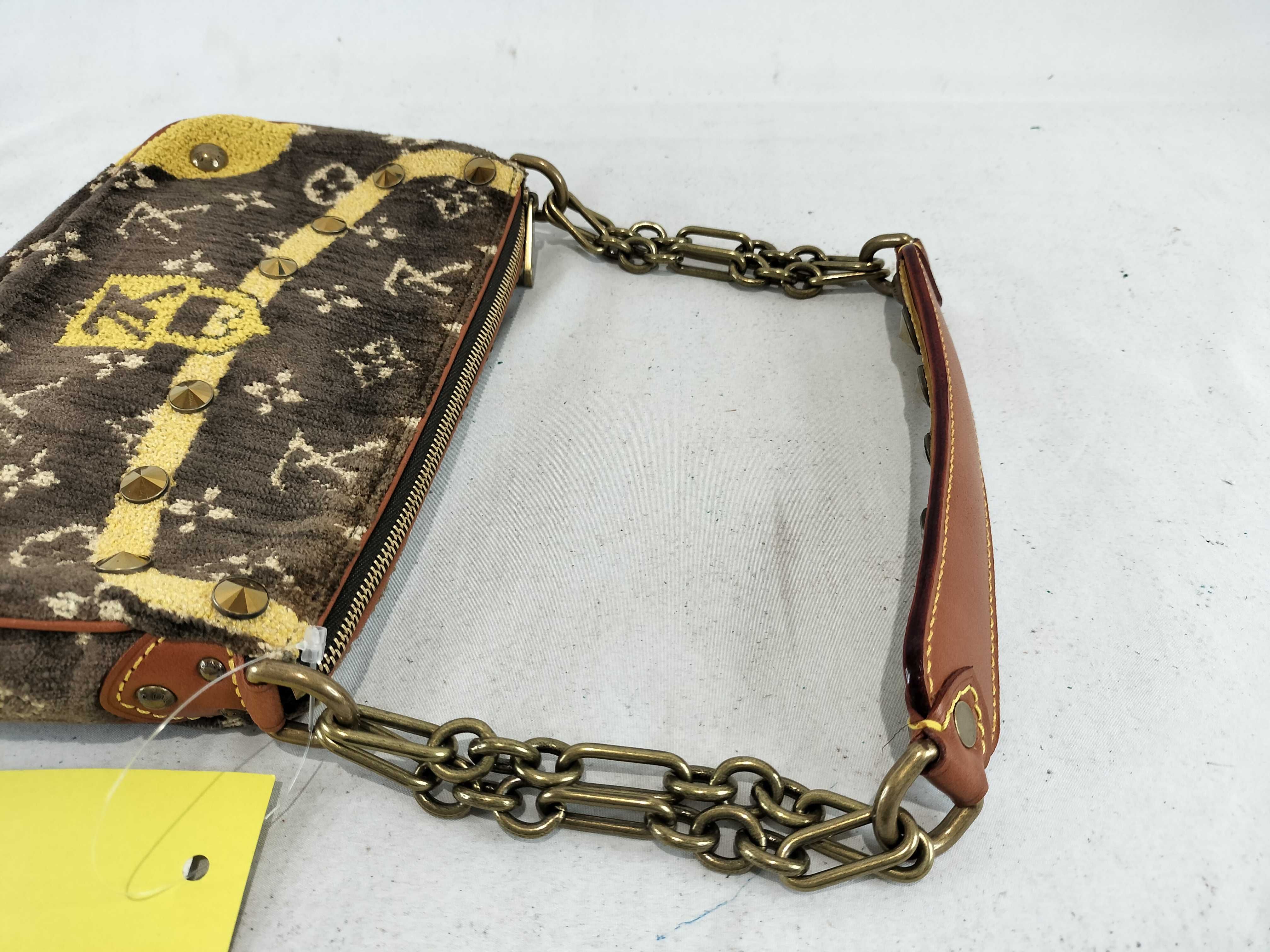 Monogram M92710 Trompe l'oeil Pochette Accessoires Handbag — view 4