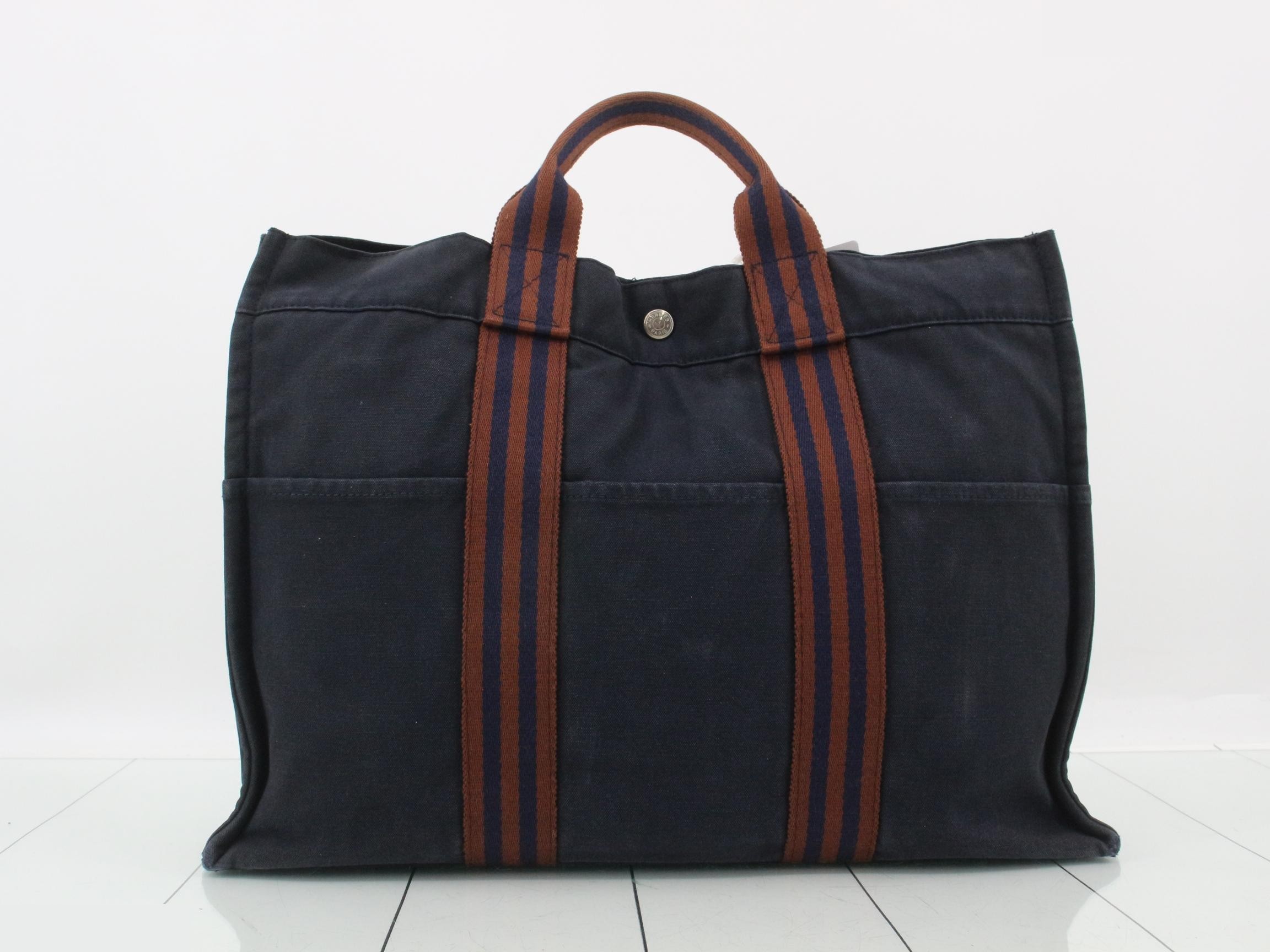 Fooltoe MM Canvas Tote Bag — view 2