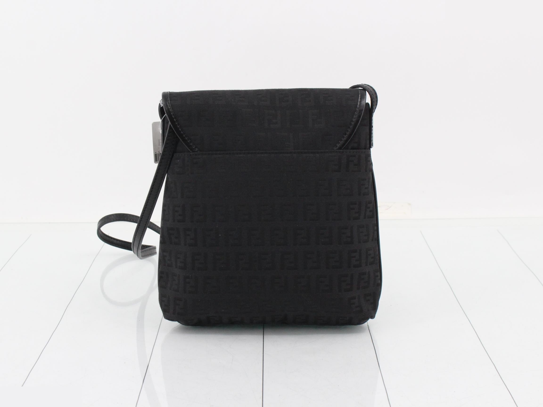 Zucchino Shoulder Bag — view 2