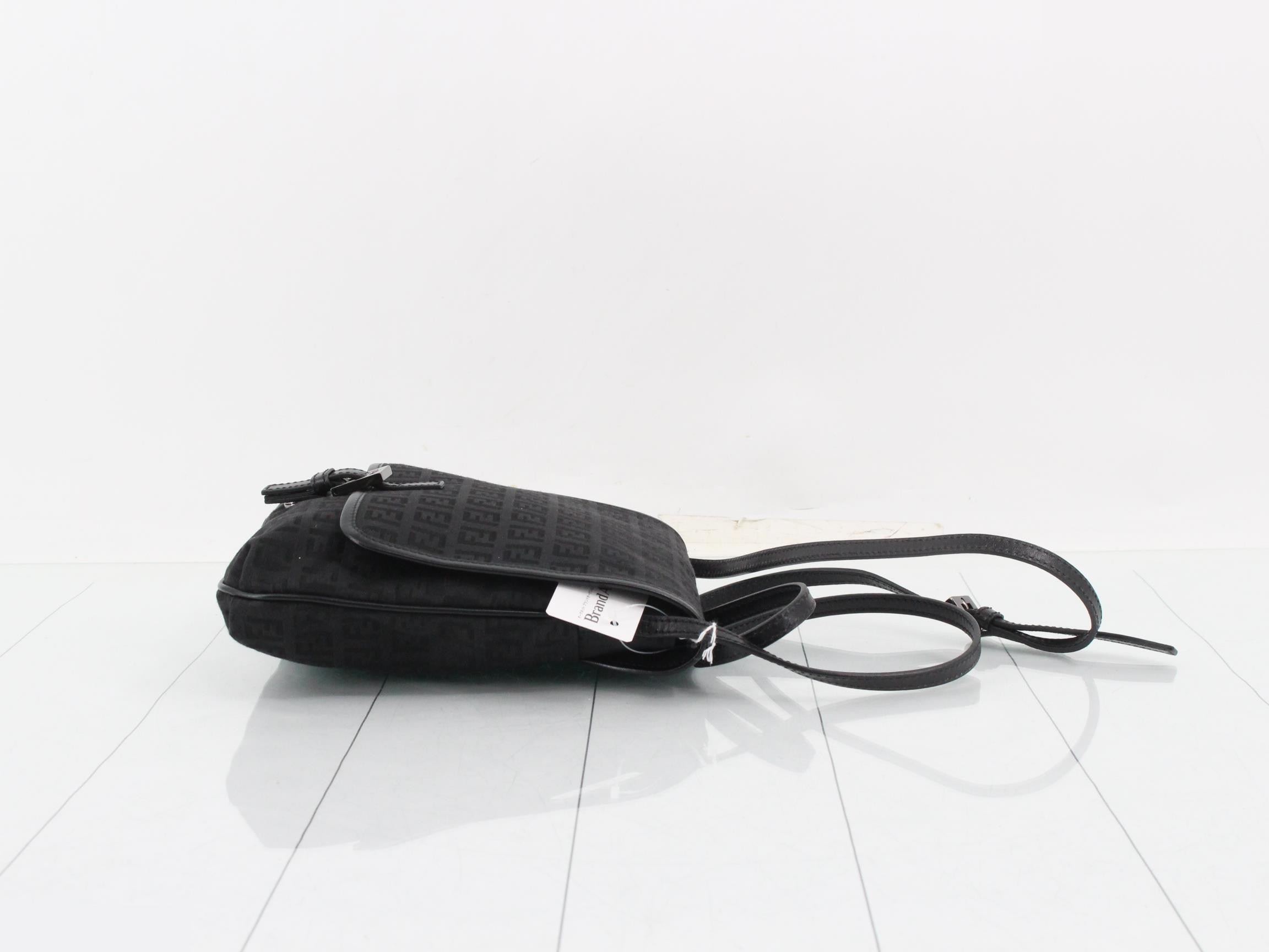 Zucchino Shoulder Bag — view 3