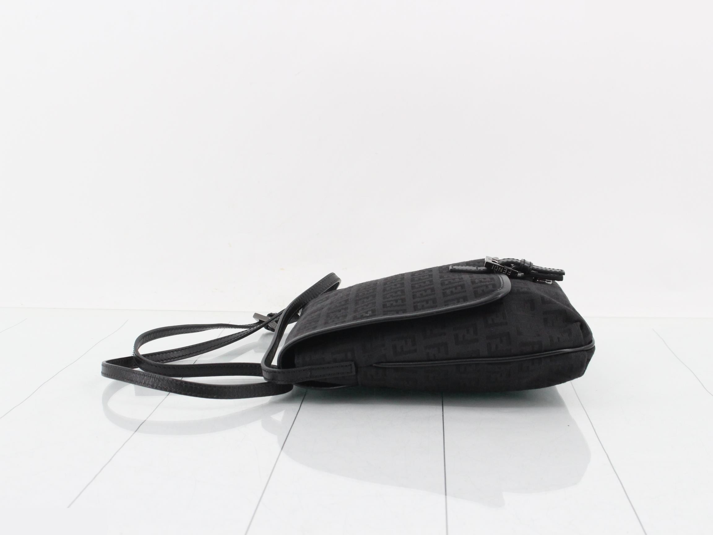Zucchino Shoulder Bag — view 4