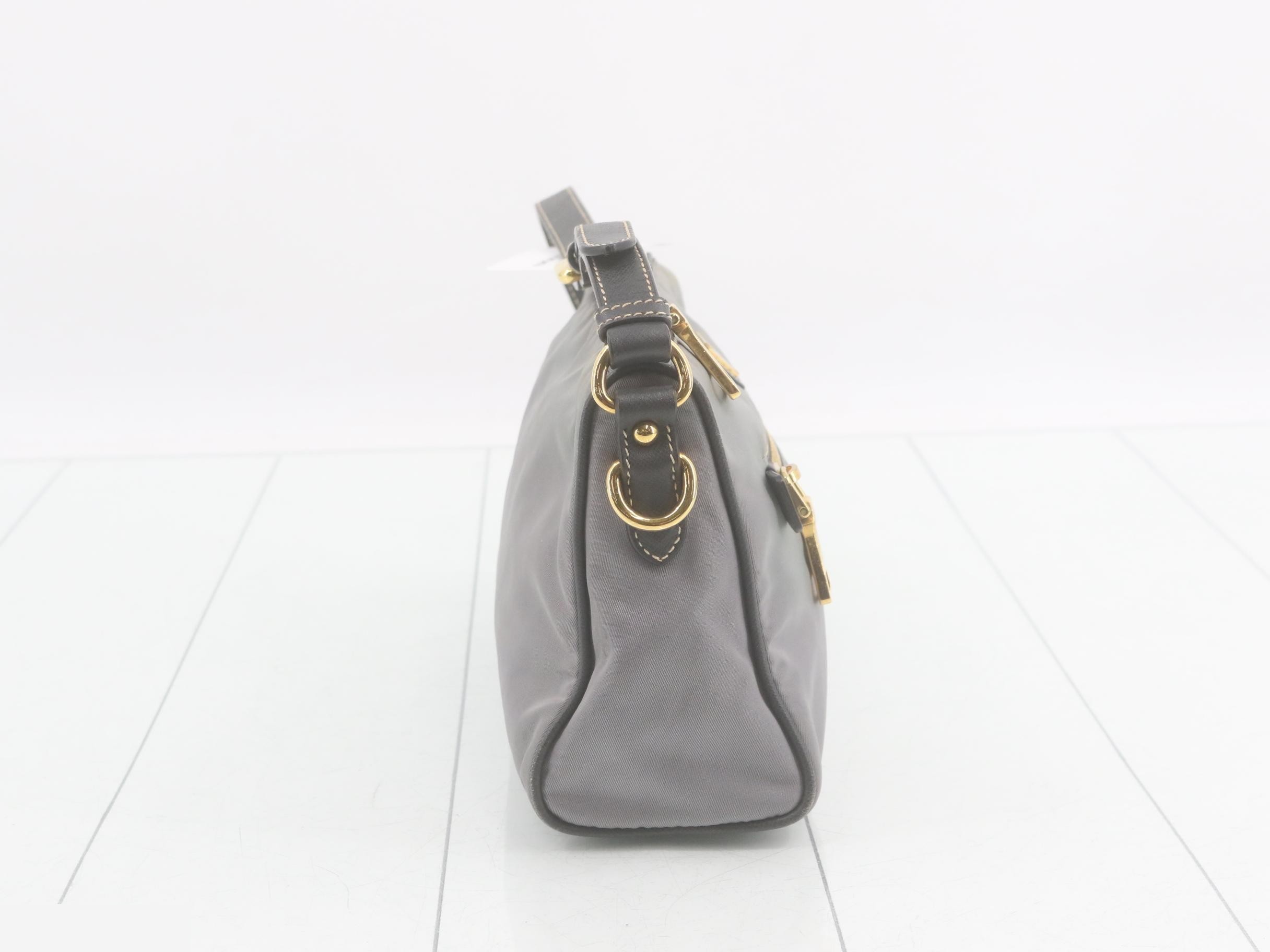 handbag — view 4