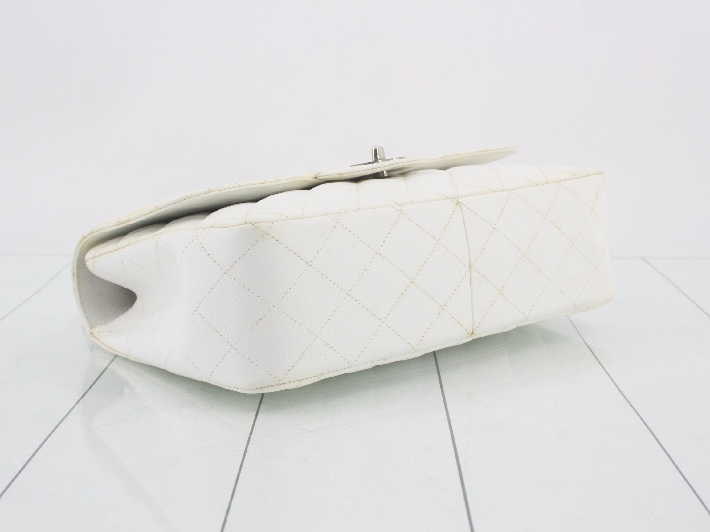 Caviar leather white chain shoulder bag, item number 11. — view 5