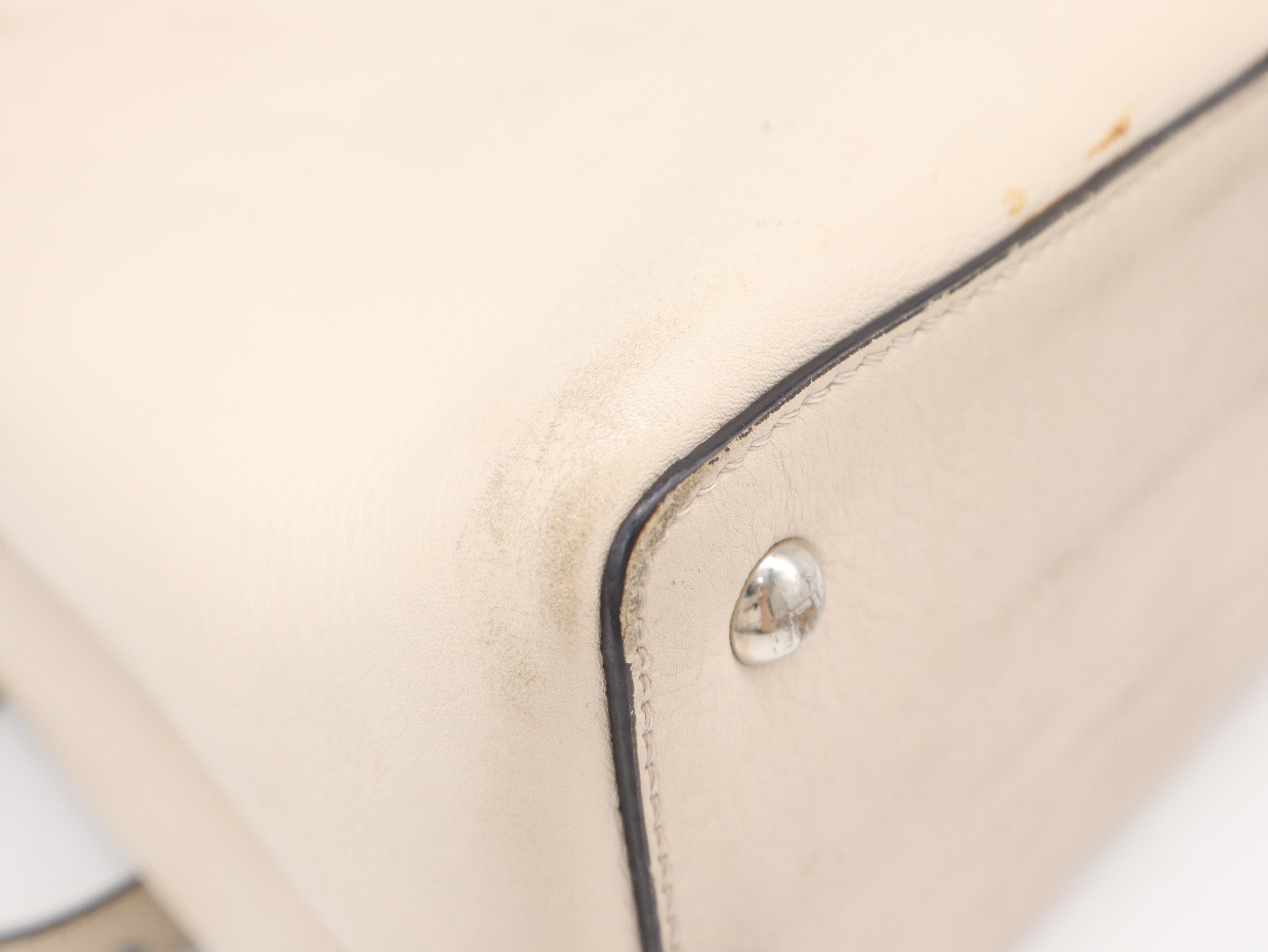 Petite 2Jours 2-Way Leather Handbag in Beige with Strap and Scarf — view 10