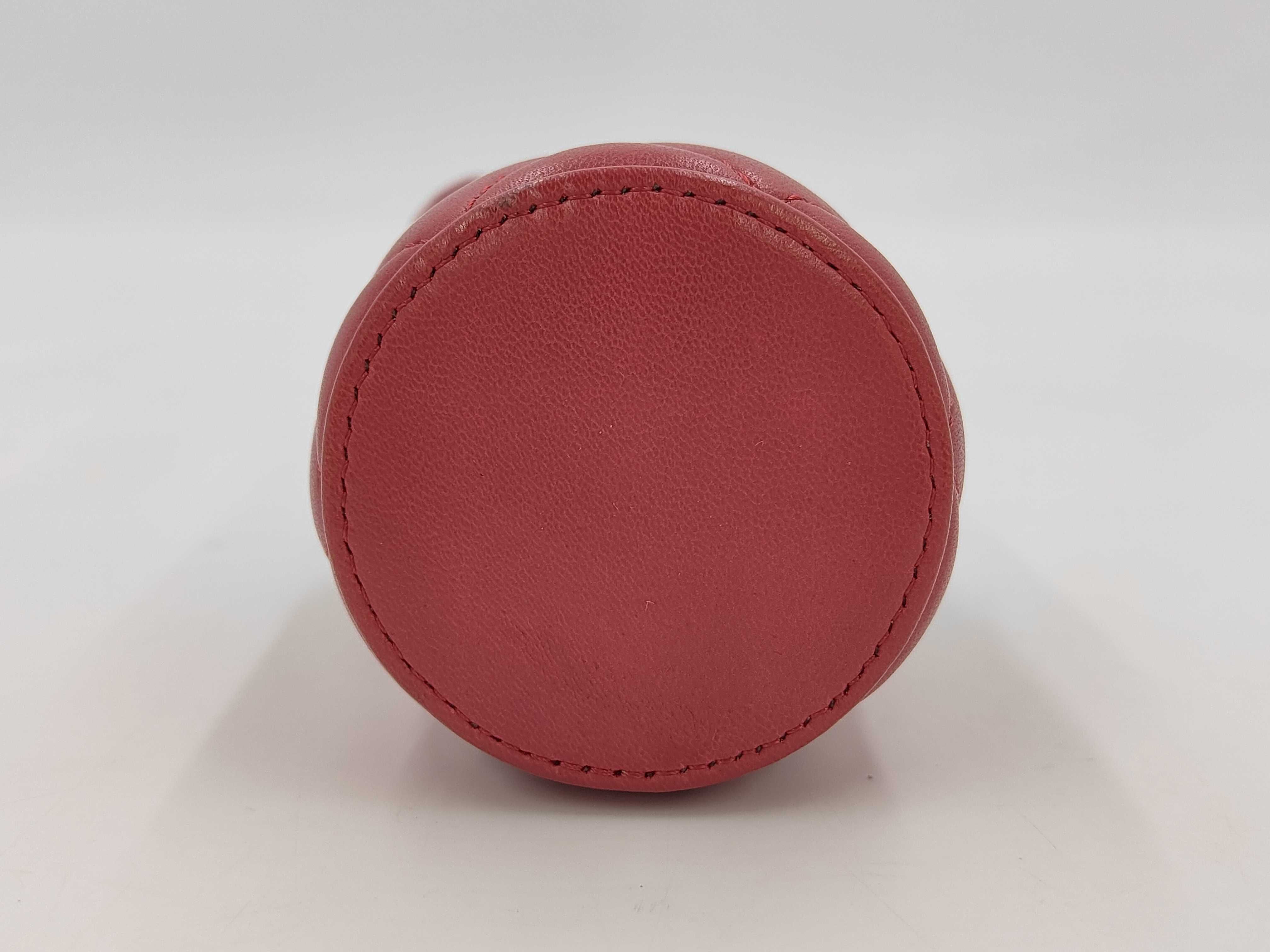 Lambskin Red Lip Bag, Serial Number 31, Shoulder Bag — view 6