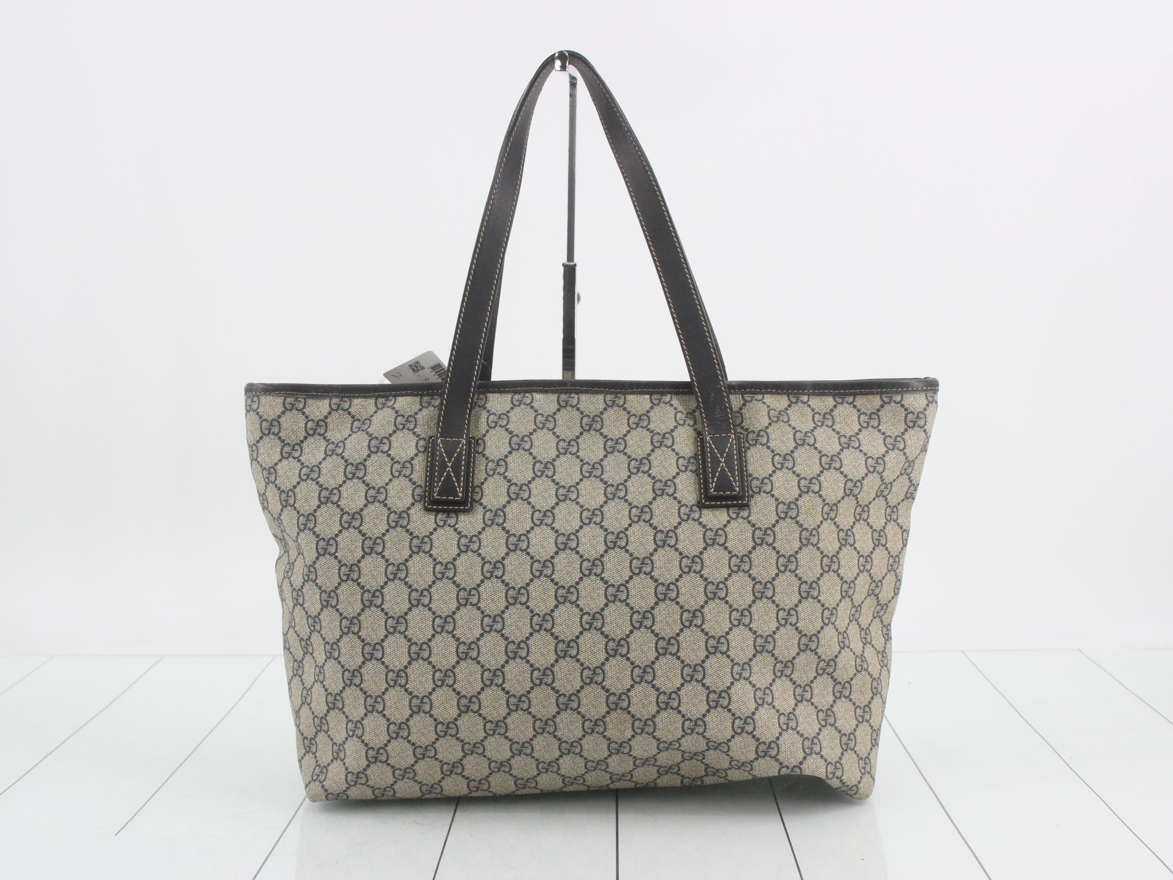 GG Supreme Tote Bag — view 2
