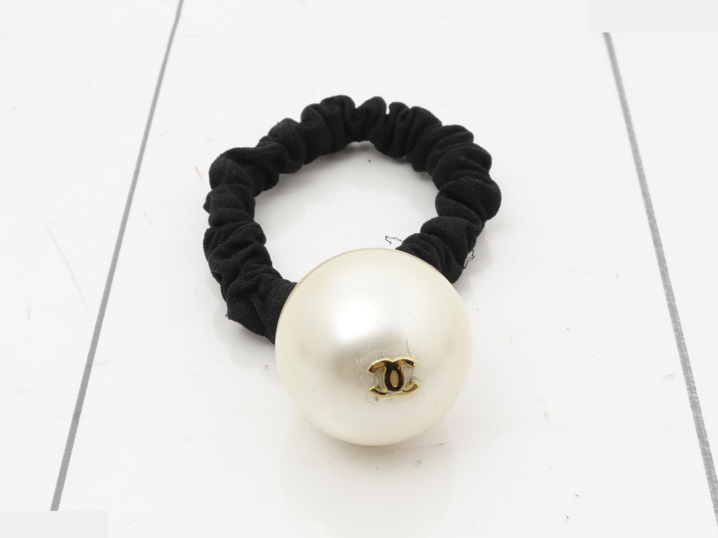 hair tie