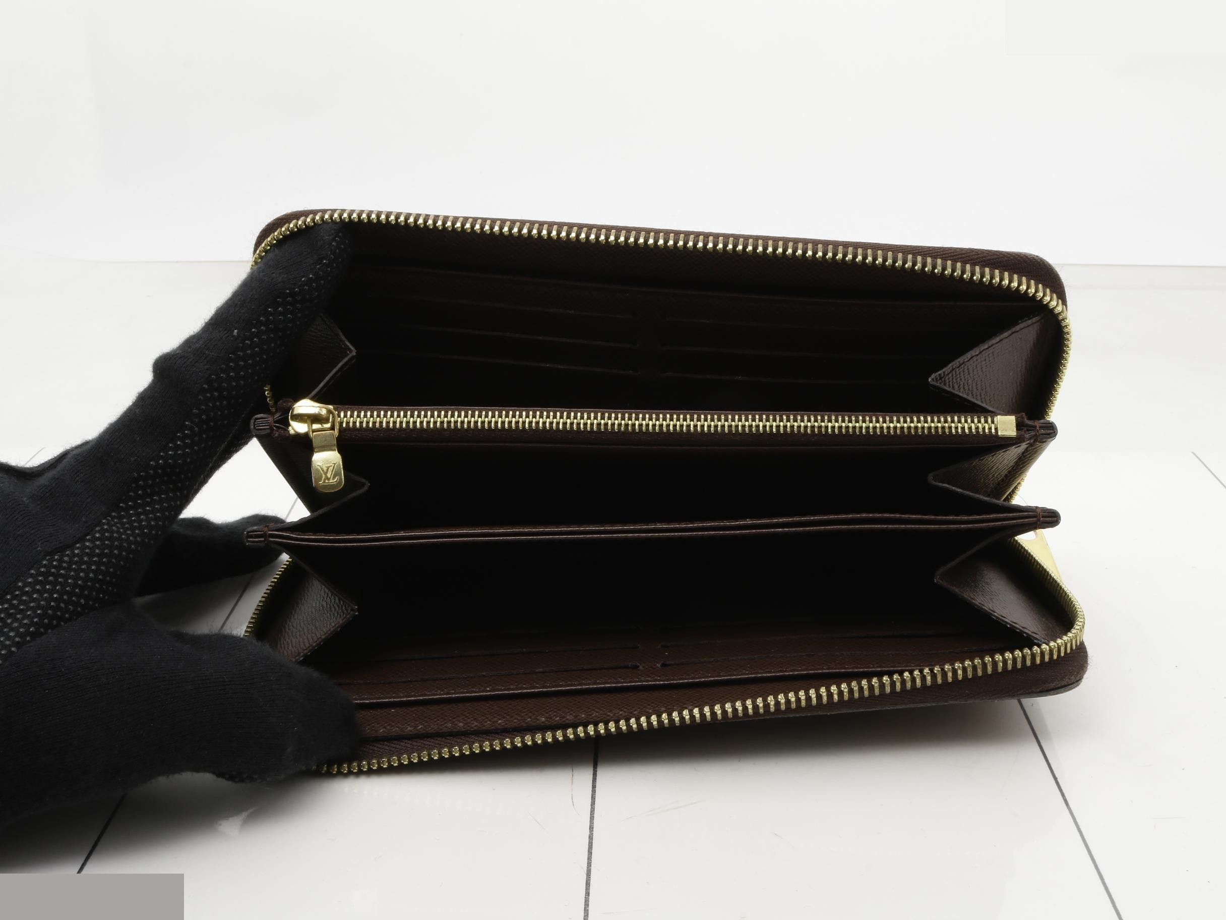 Zippy Wallet — view 4