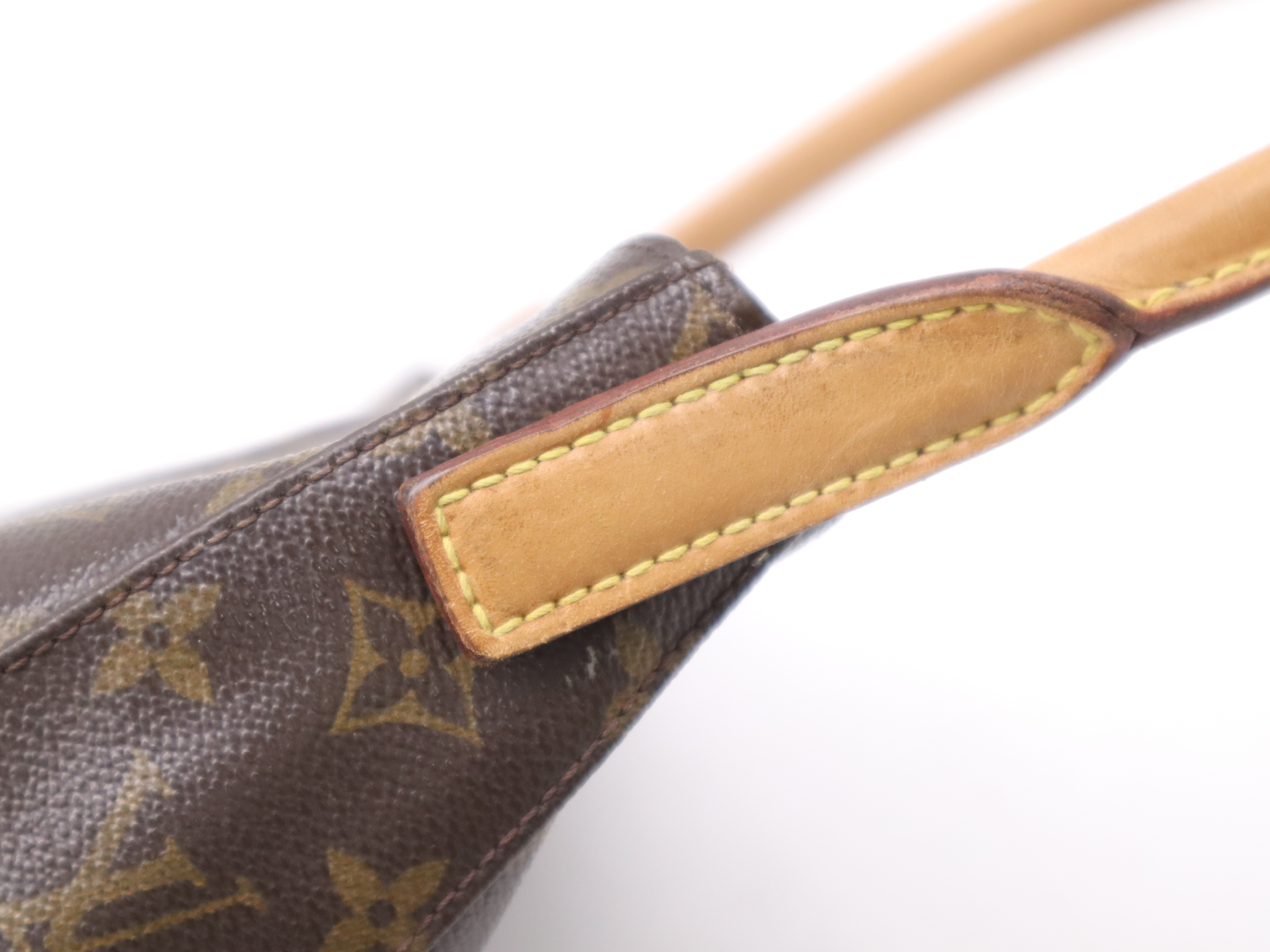 M51146 Monogram Looping MM Shoulder Bag — view 7