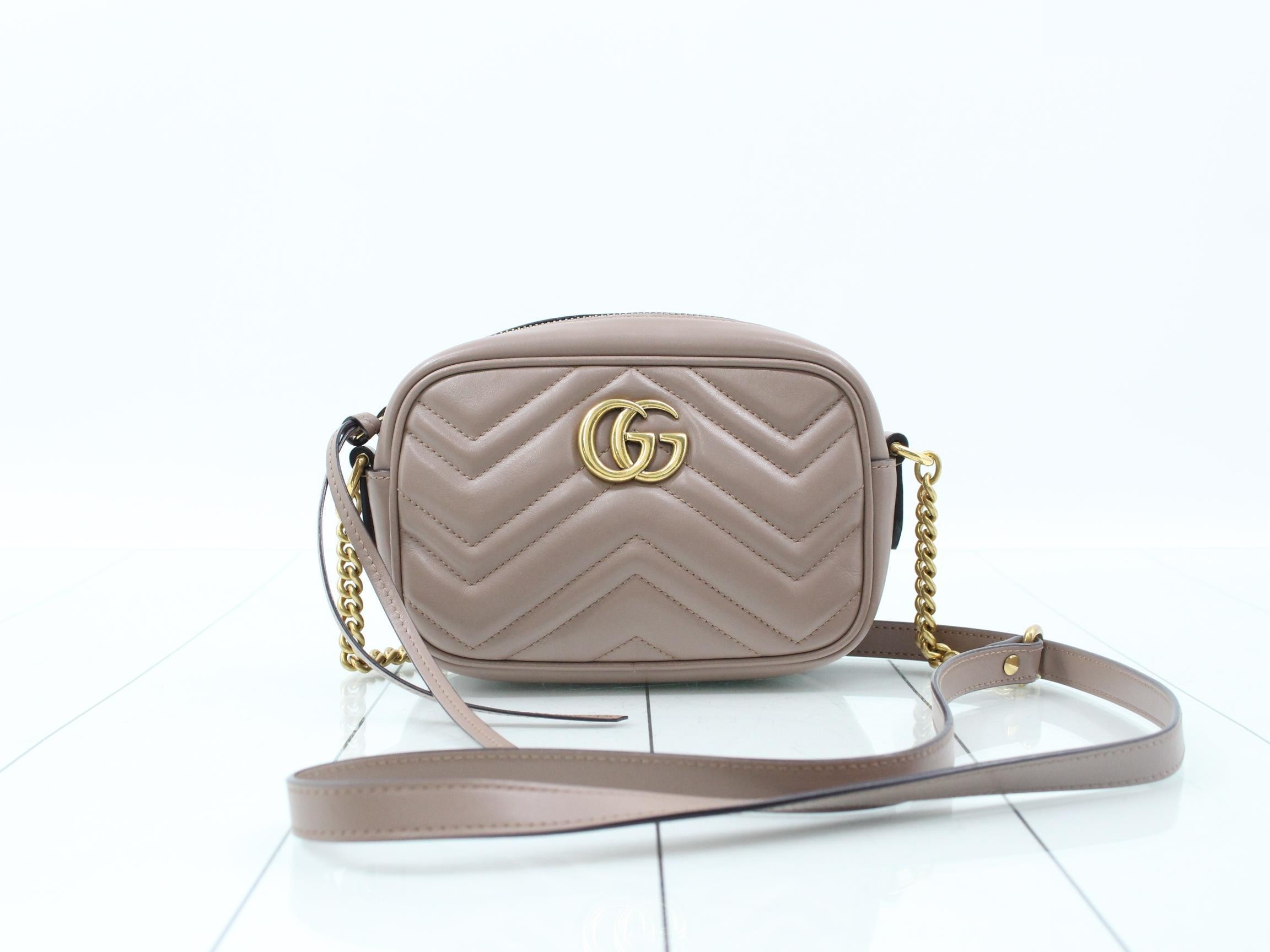 GG Marmont Quilted Shoulder Bag