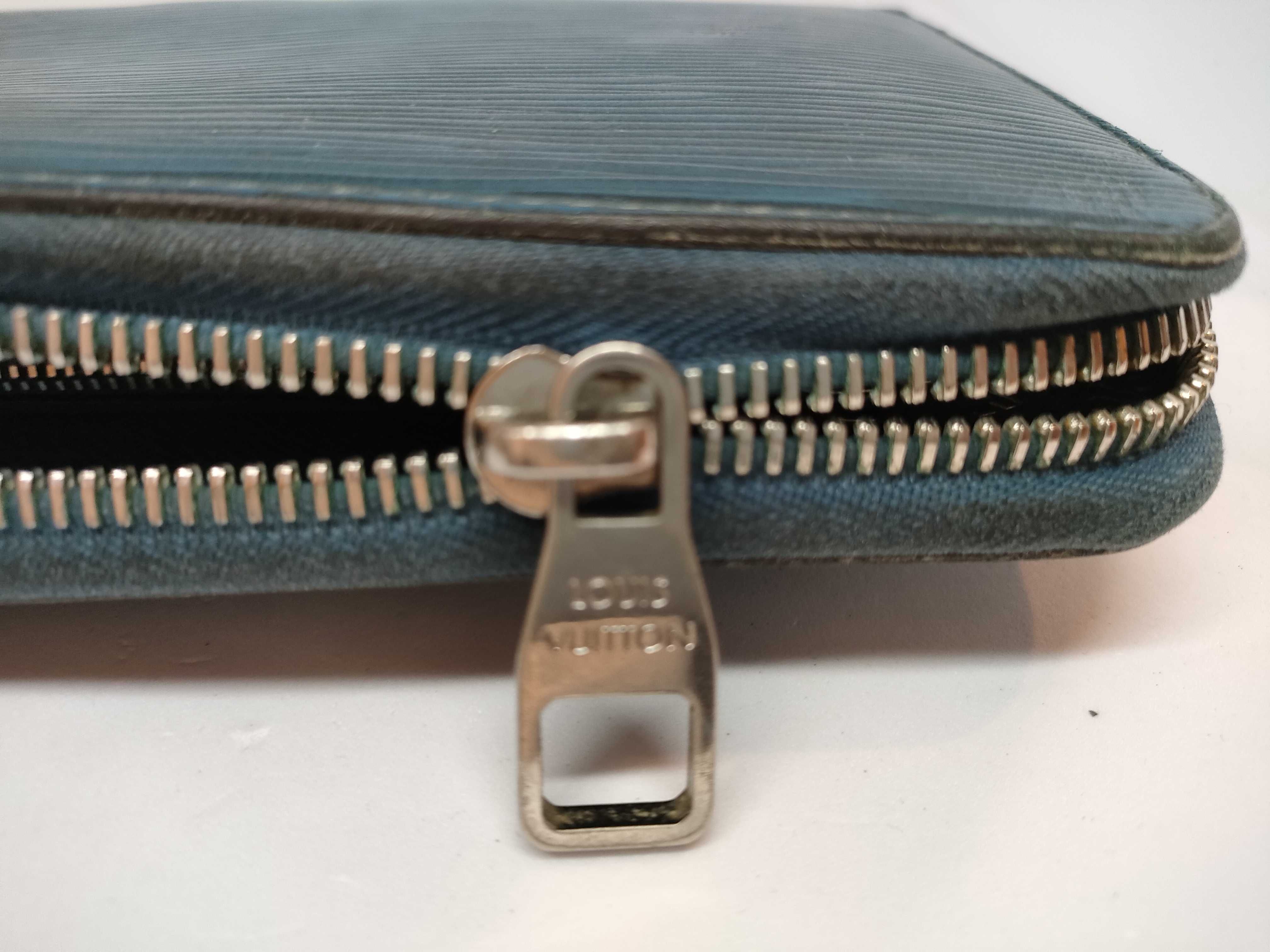 Epi M60619 Zippy Organizer Round Zipper Long Wallet — view 13