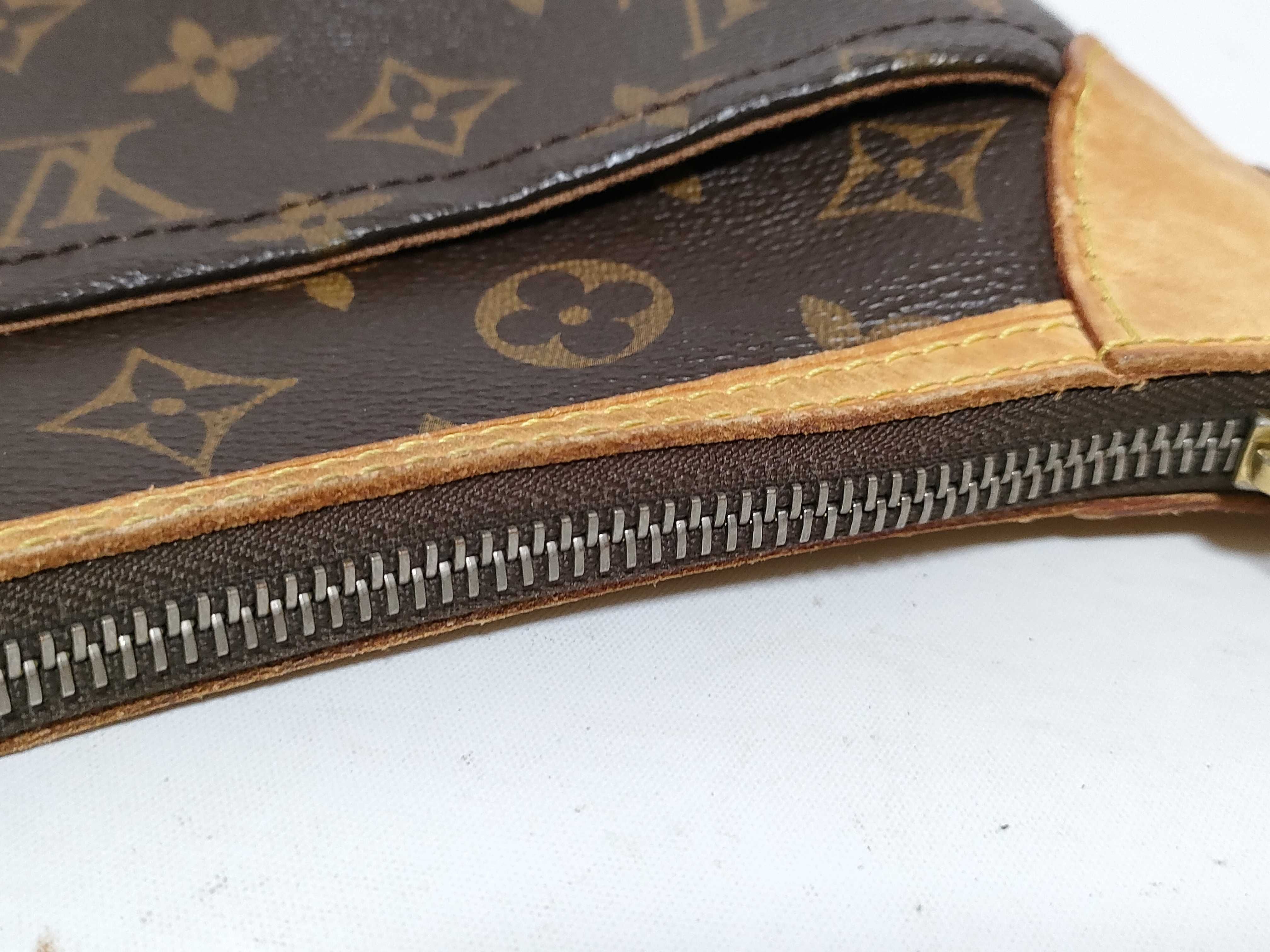 Monogram — view 6