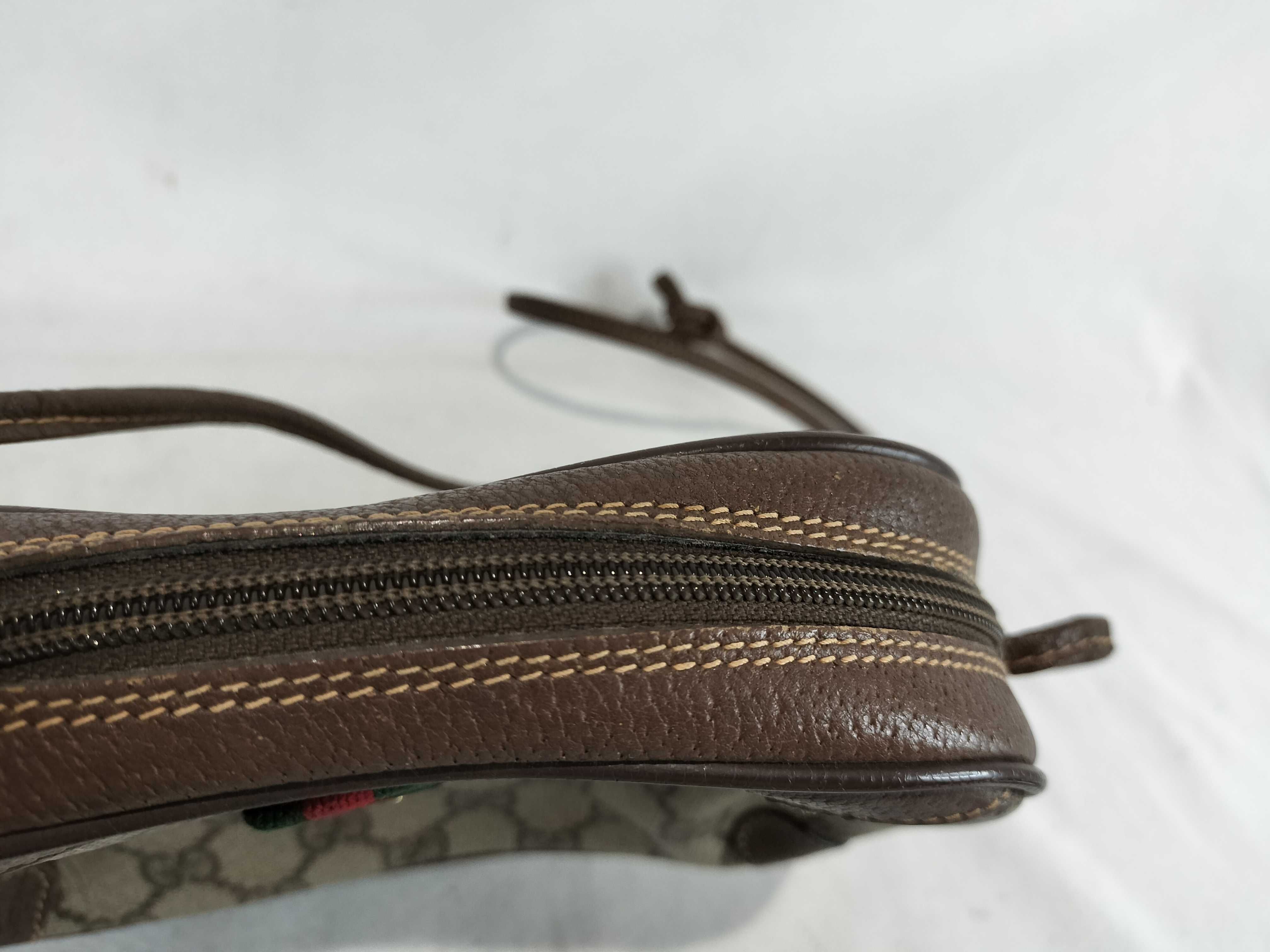GG Supreme Sherry Line 156・02・066 Shoulder Bag — view 9