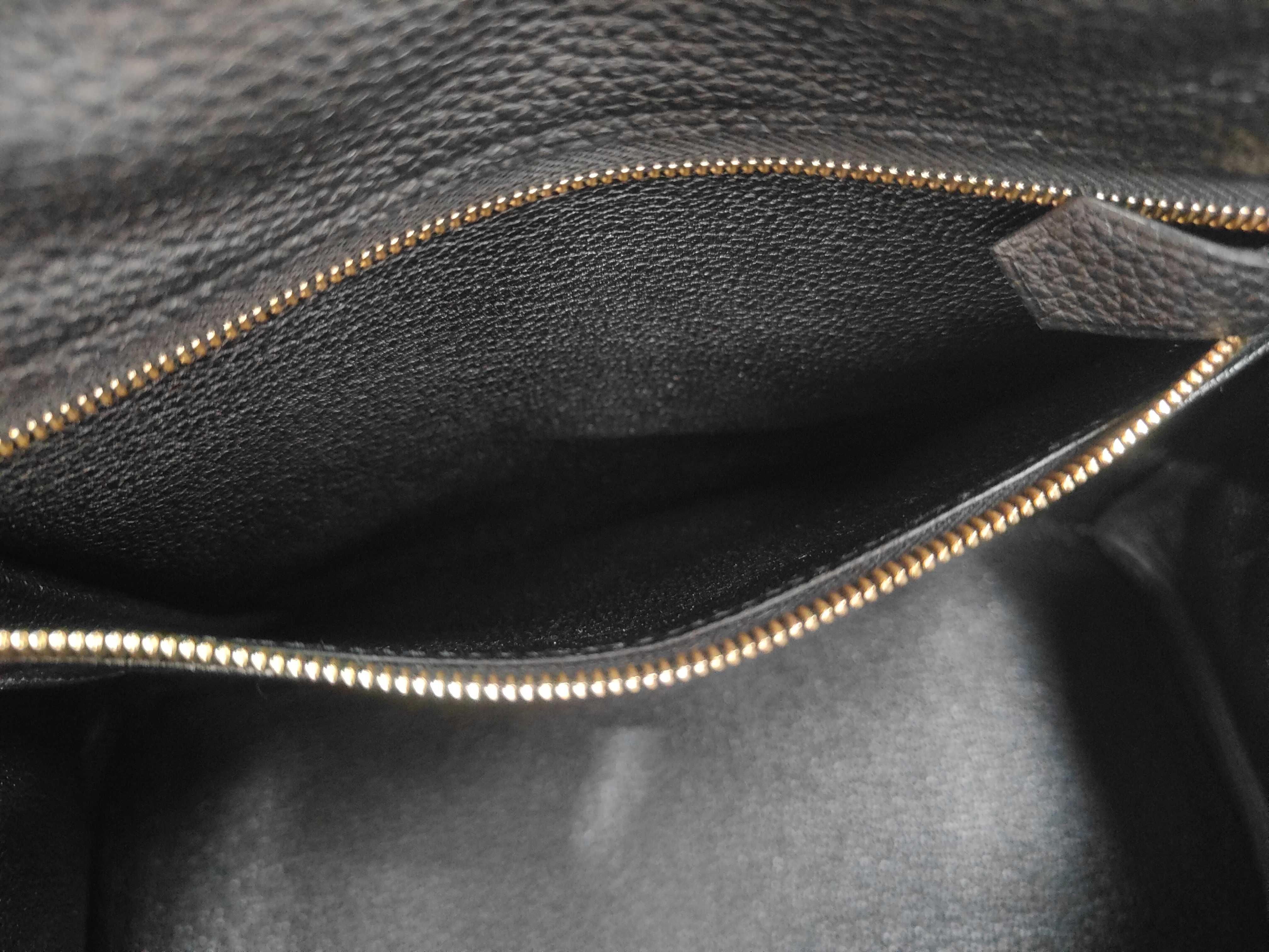 Kelly 25 Black Togo Leather Handbag with Gold Hardware and Gold Stamp — view 10