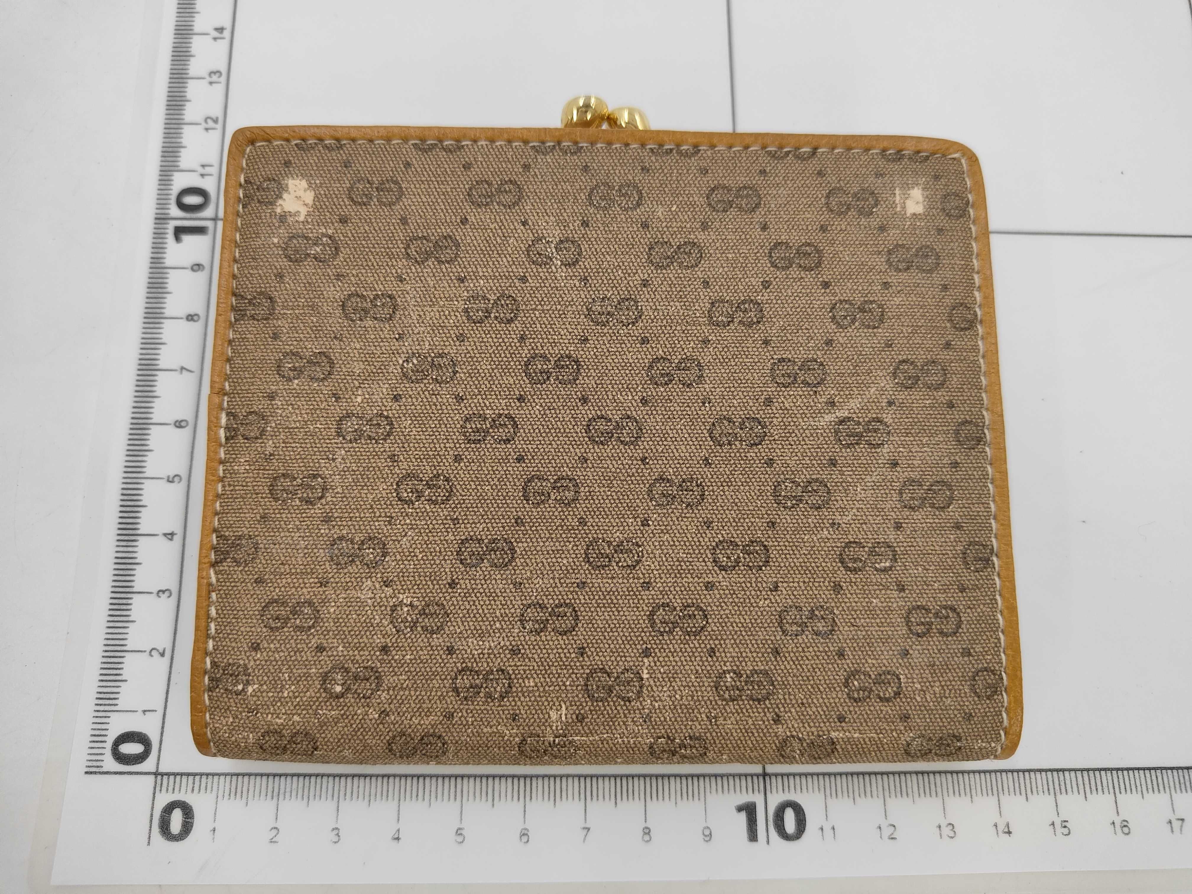folding wallet — view 2