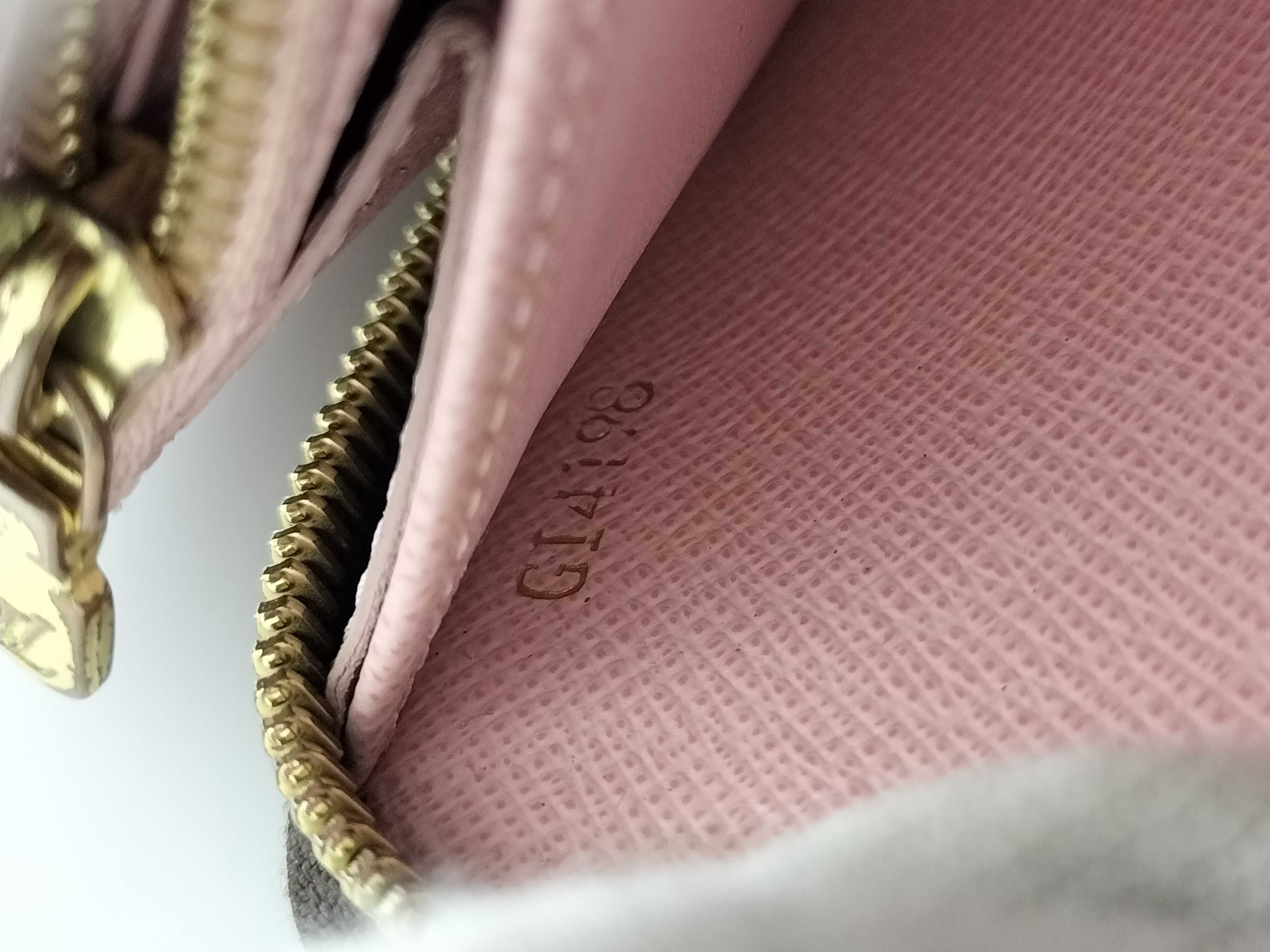 Damier Zippy Wallet — view 15